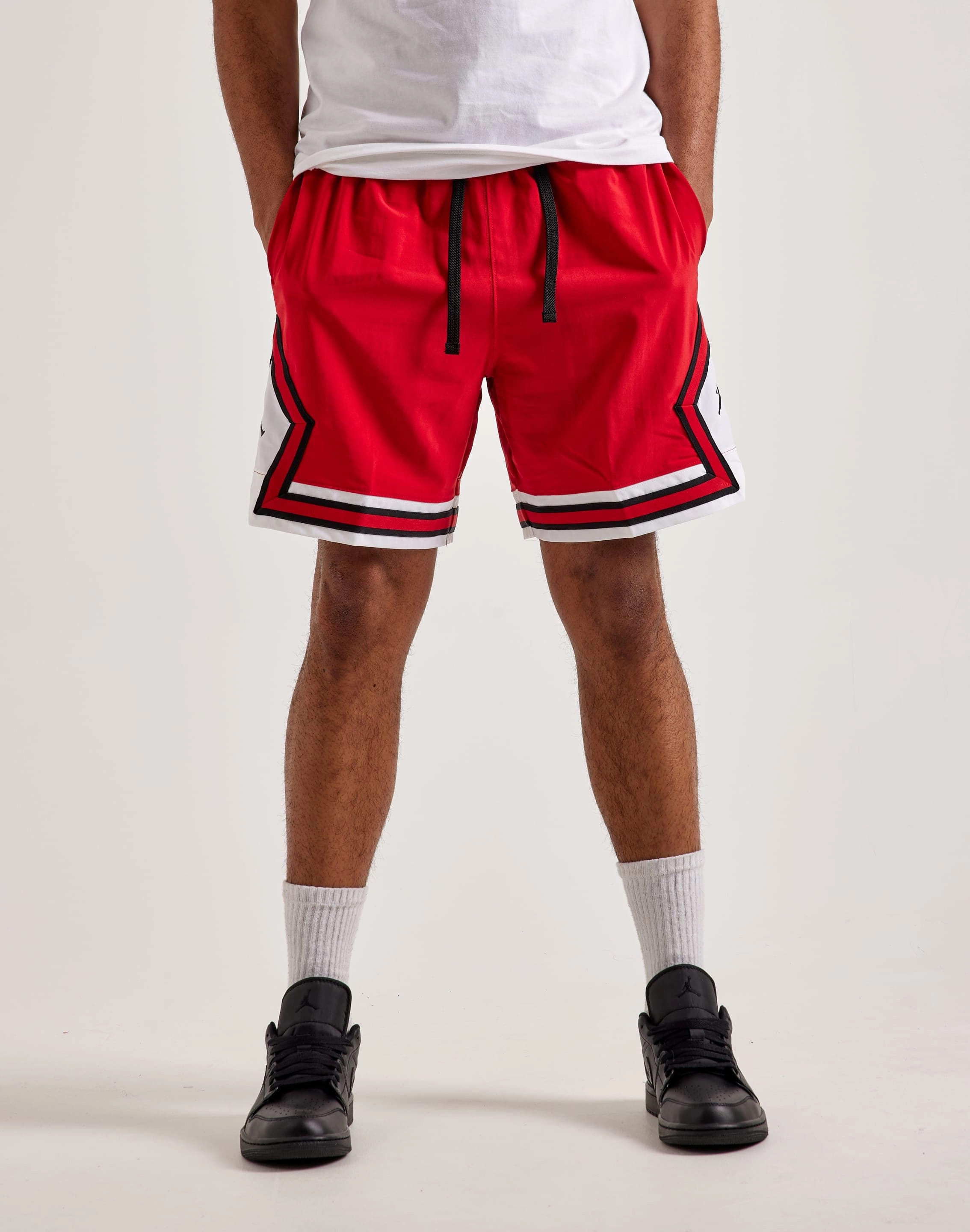 Athleisure fashion Jordan Dri-FIT Sport Woven Diamond Shorts