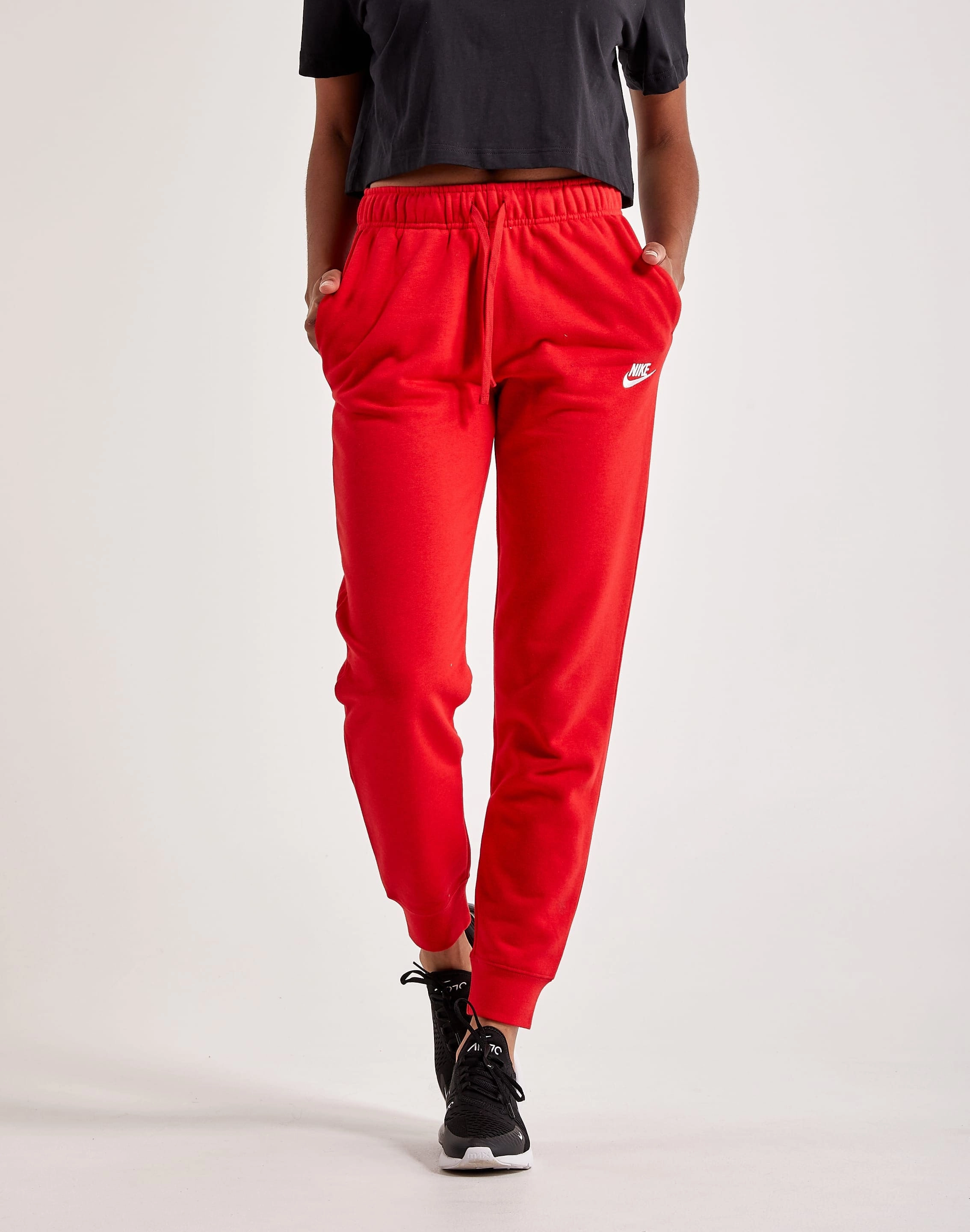 Fashion storage (wardrobes, hangers, etc.) Nike Club Fleece Mid-Rise Pants Fashion subscription services