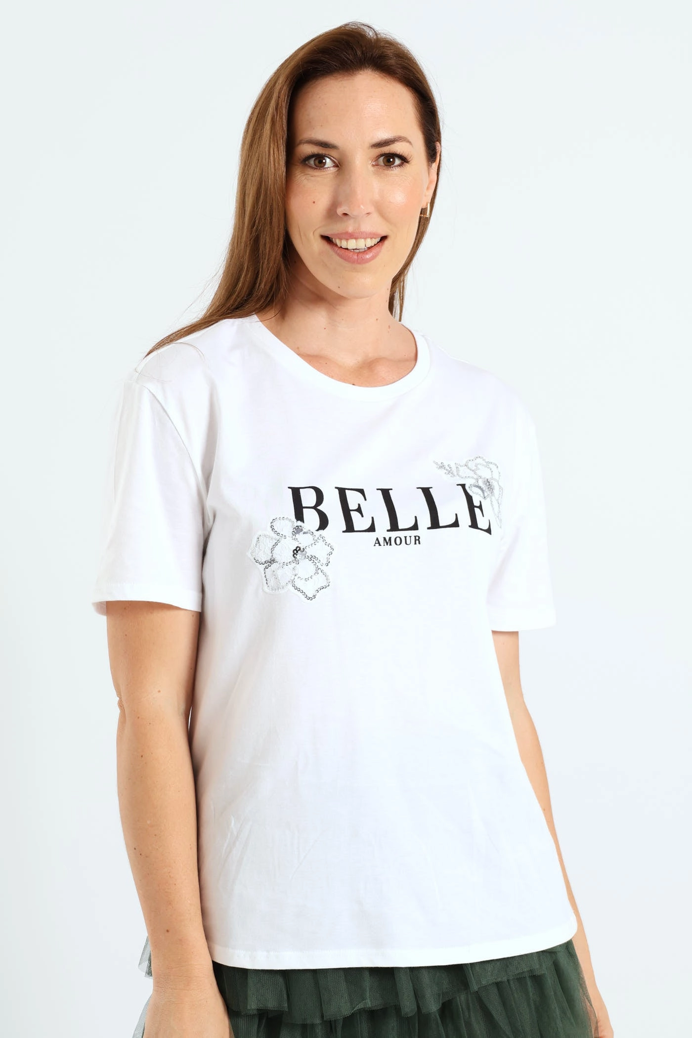 Belle Amour Embroidered Roses Applique Tee - White