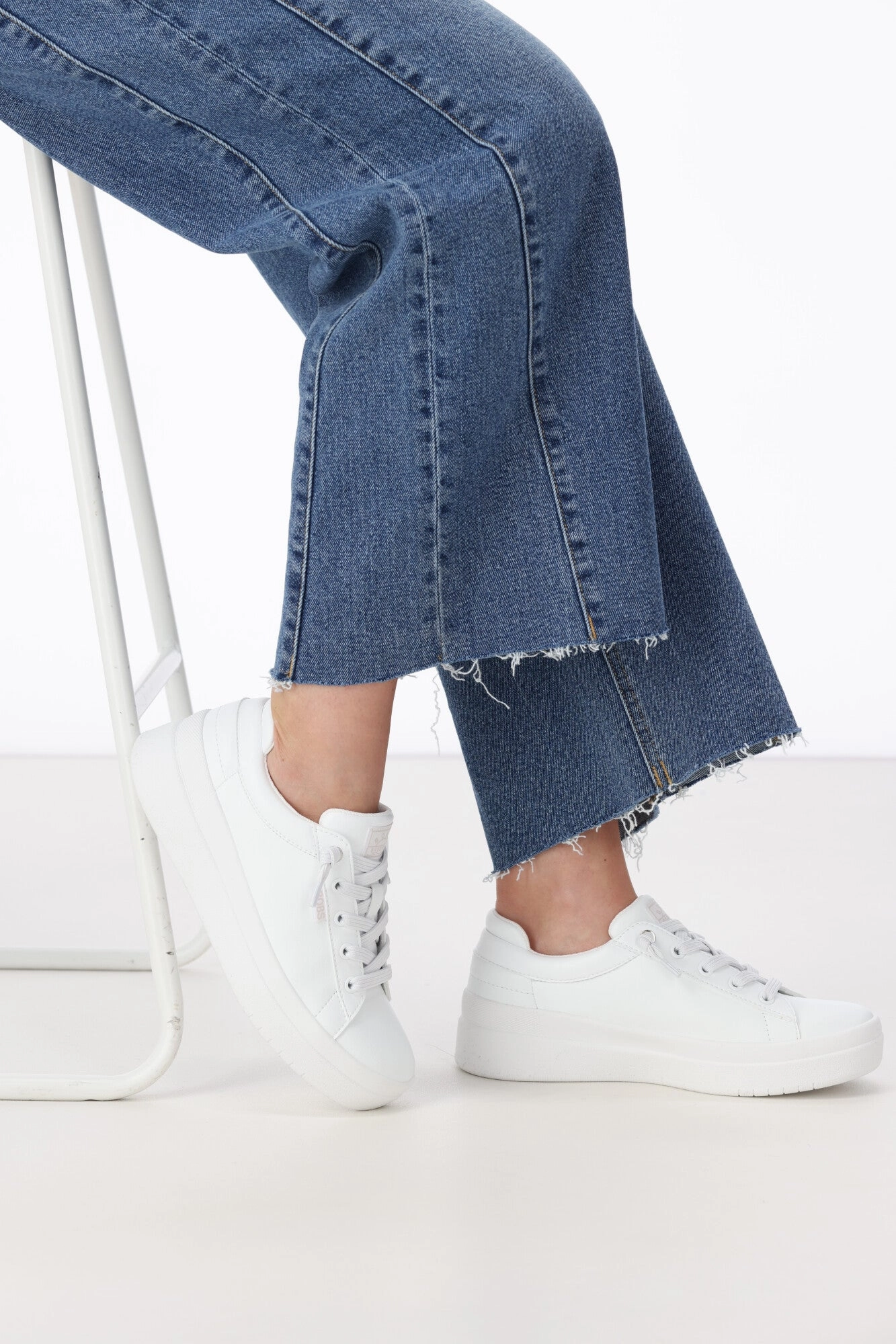 Bobs By Skechers D'vine Sky Main Step Sneaker White
