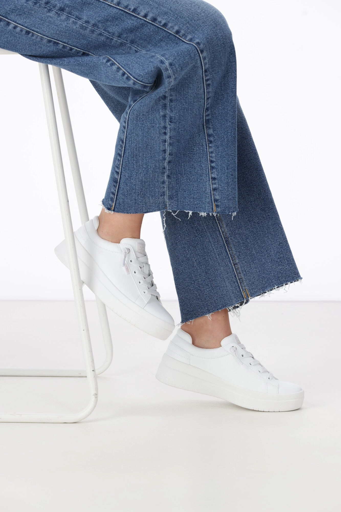 Bobs By Skechers D'vine Sky Main Step Sneaker White