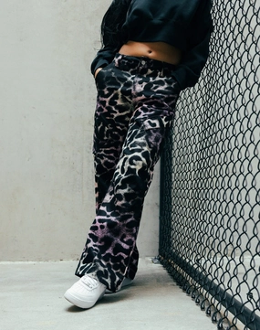 Budget - friendly fashion Jordan Chicago Printed Pants Denim - based fashion