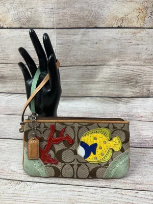 Coach Bags Wristlet Designer Coach, Size Medium