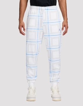 Comfortable apparel Jordan Essentials Fleece Holiday White Plaid Pants Outerwear options