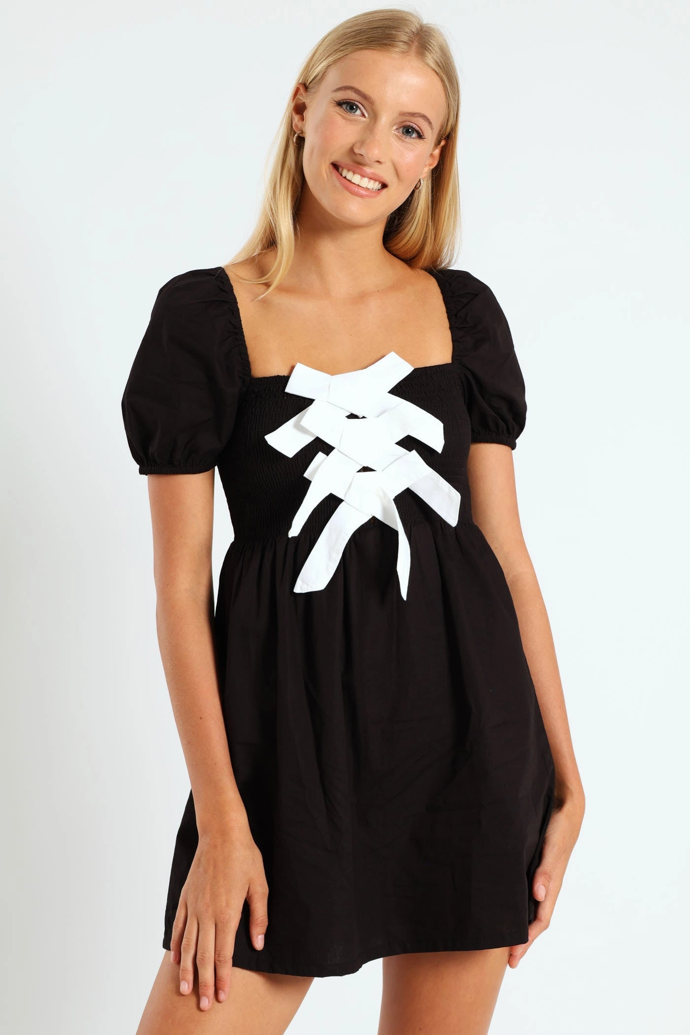 Contrast Bow Mini Dress - Black/White Affordable fashion Polyester - used fashion