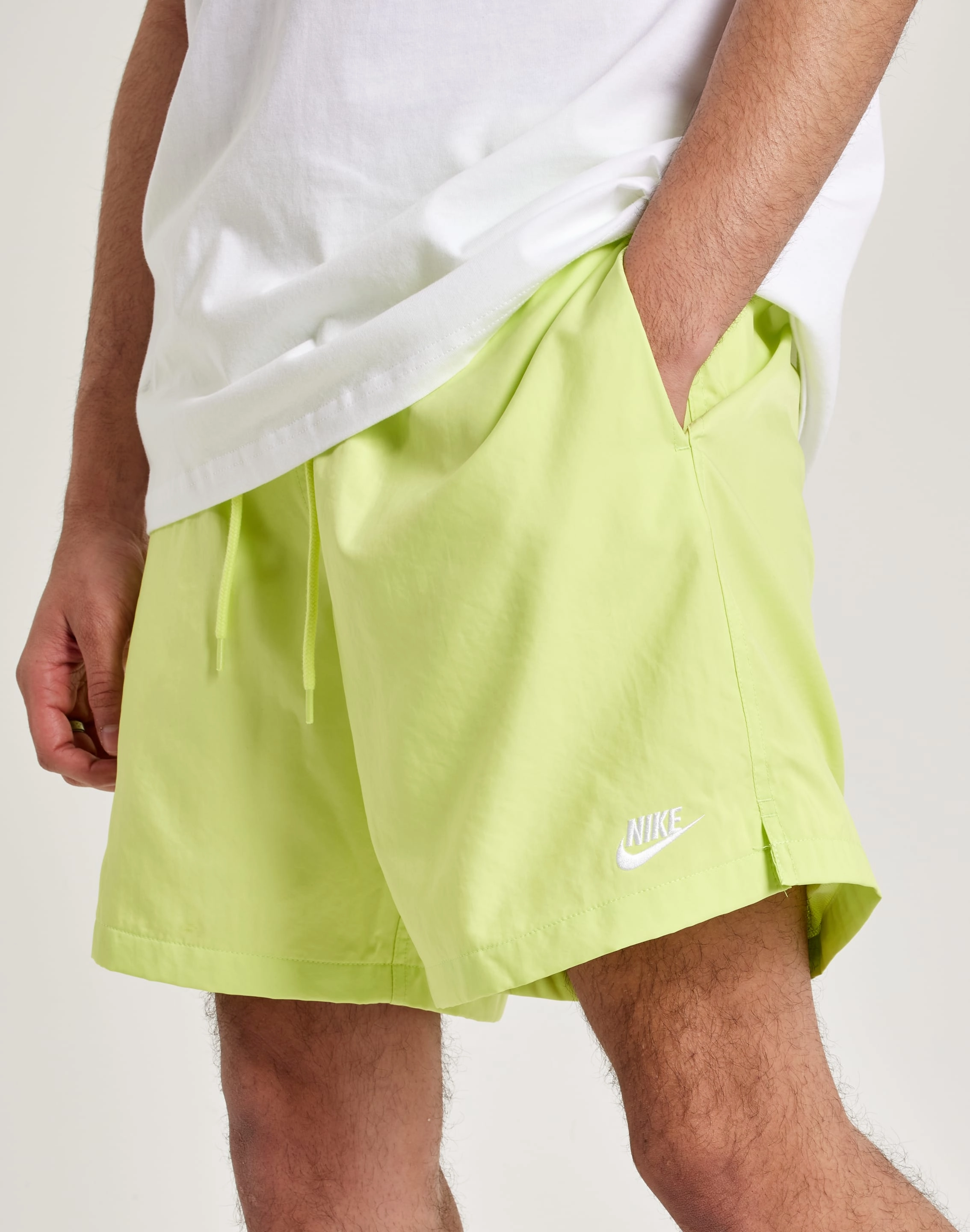 Denim - based fashion Nike Club Woven Flow Shorts