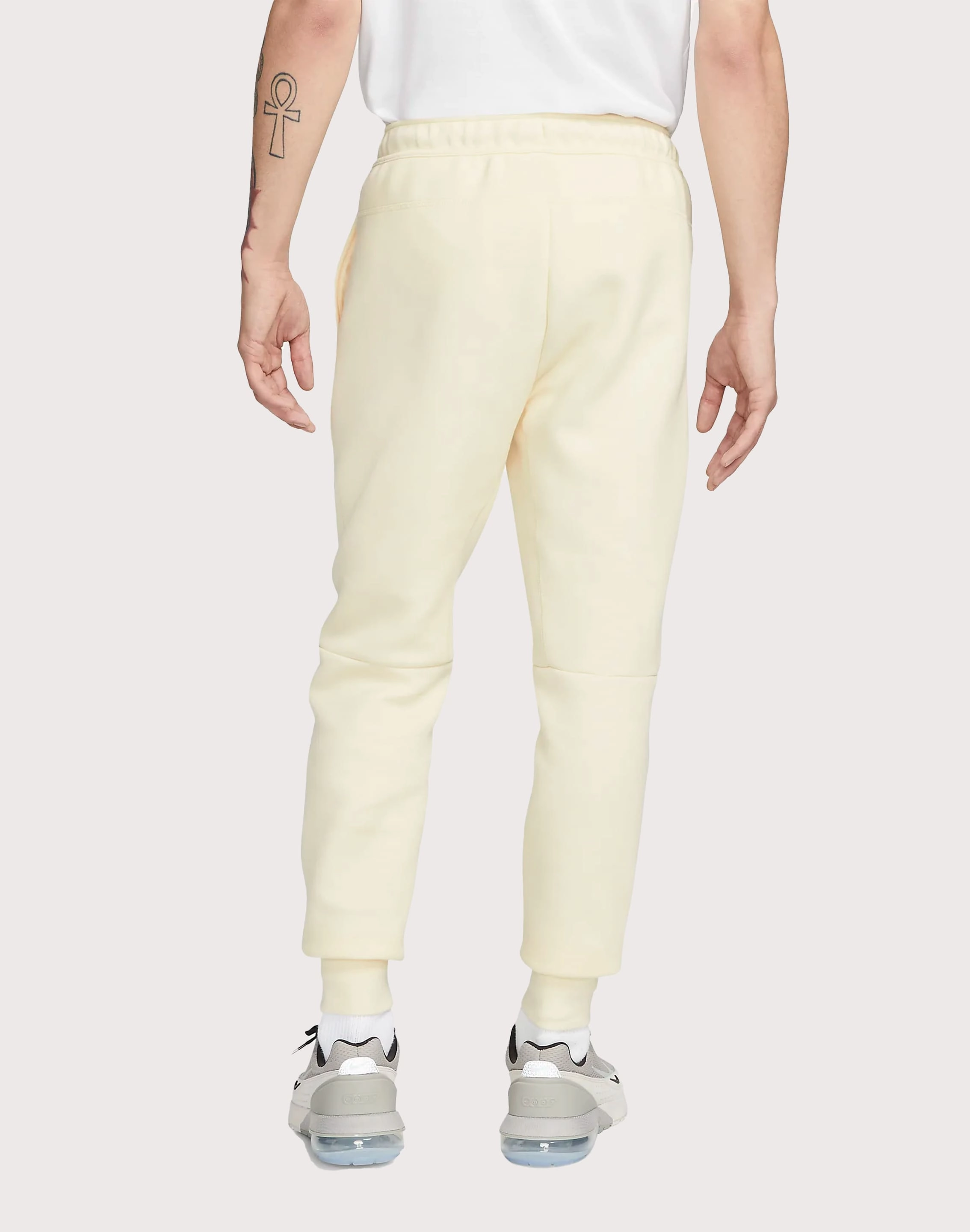 Designer fashion items Nike Tech Fleece Slim-Fit Joggers