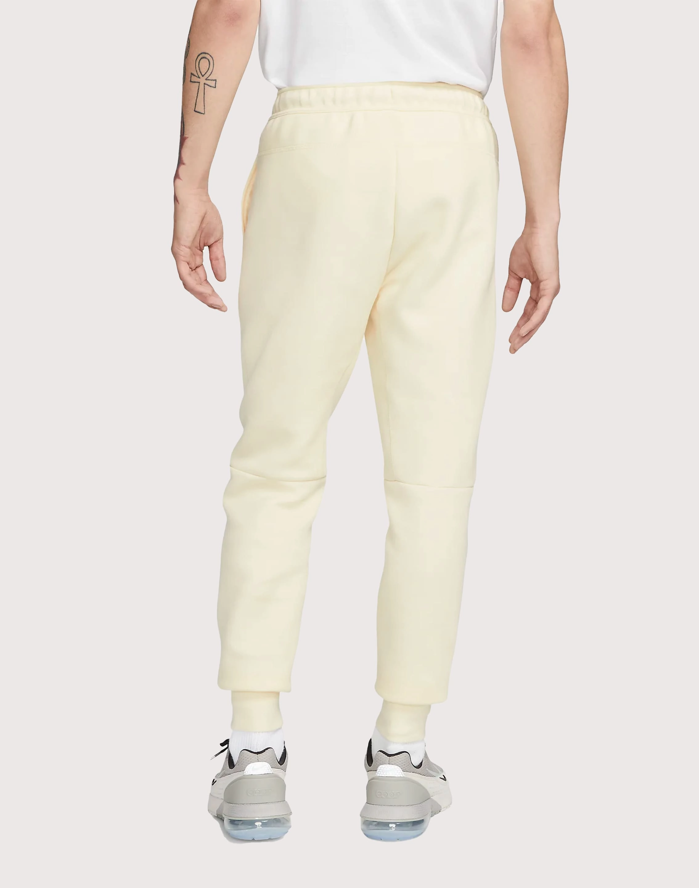 Designer fashion items Nike Tech Fleece Slim-Fit Joggers