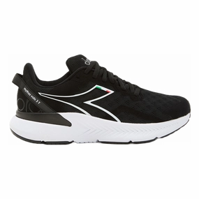 Diadora Mythos Volo 3 Adaptable Impressive