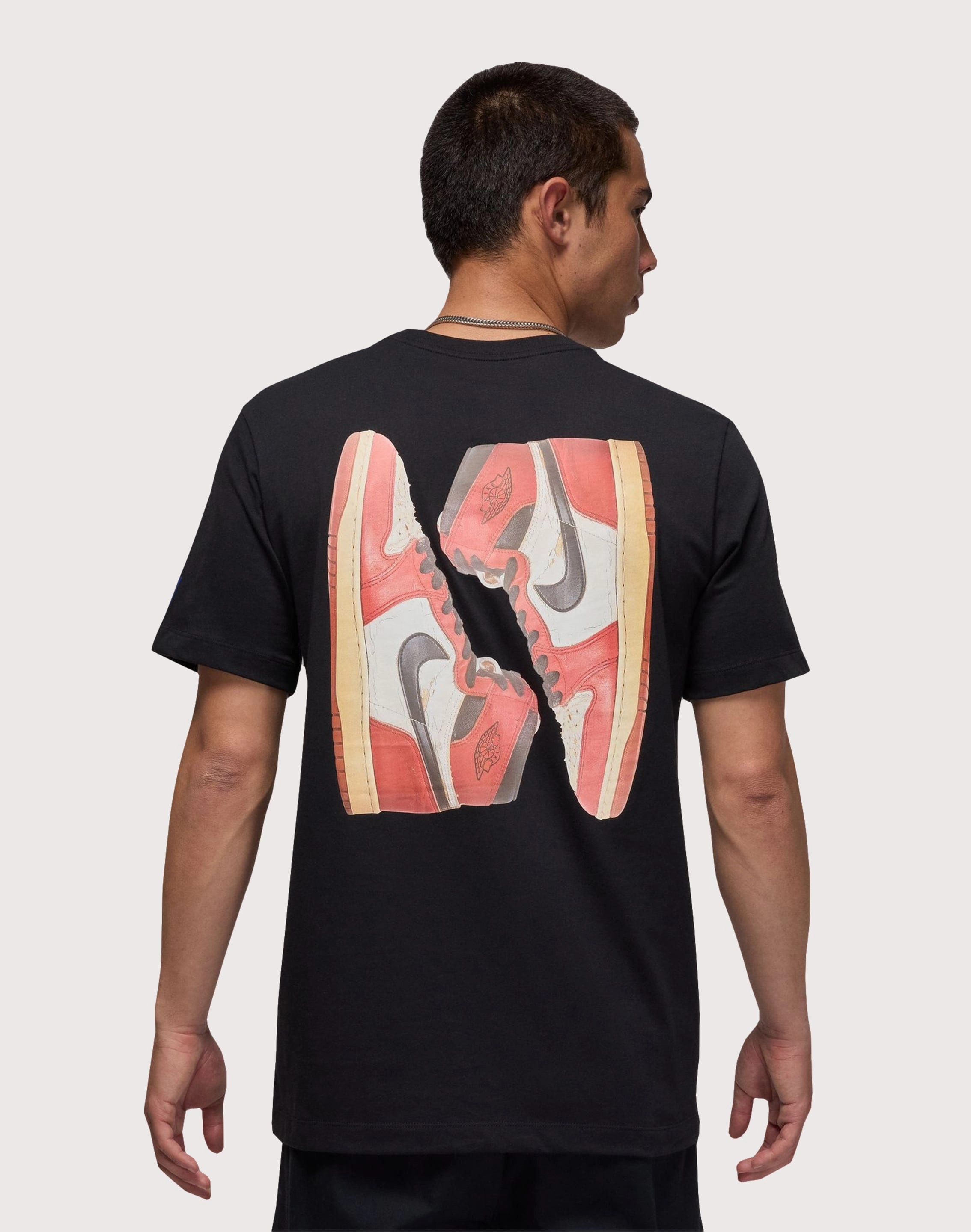 Everyday wear Jordan Flight Essentials AJ1 Black Tee