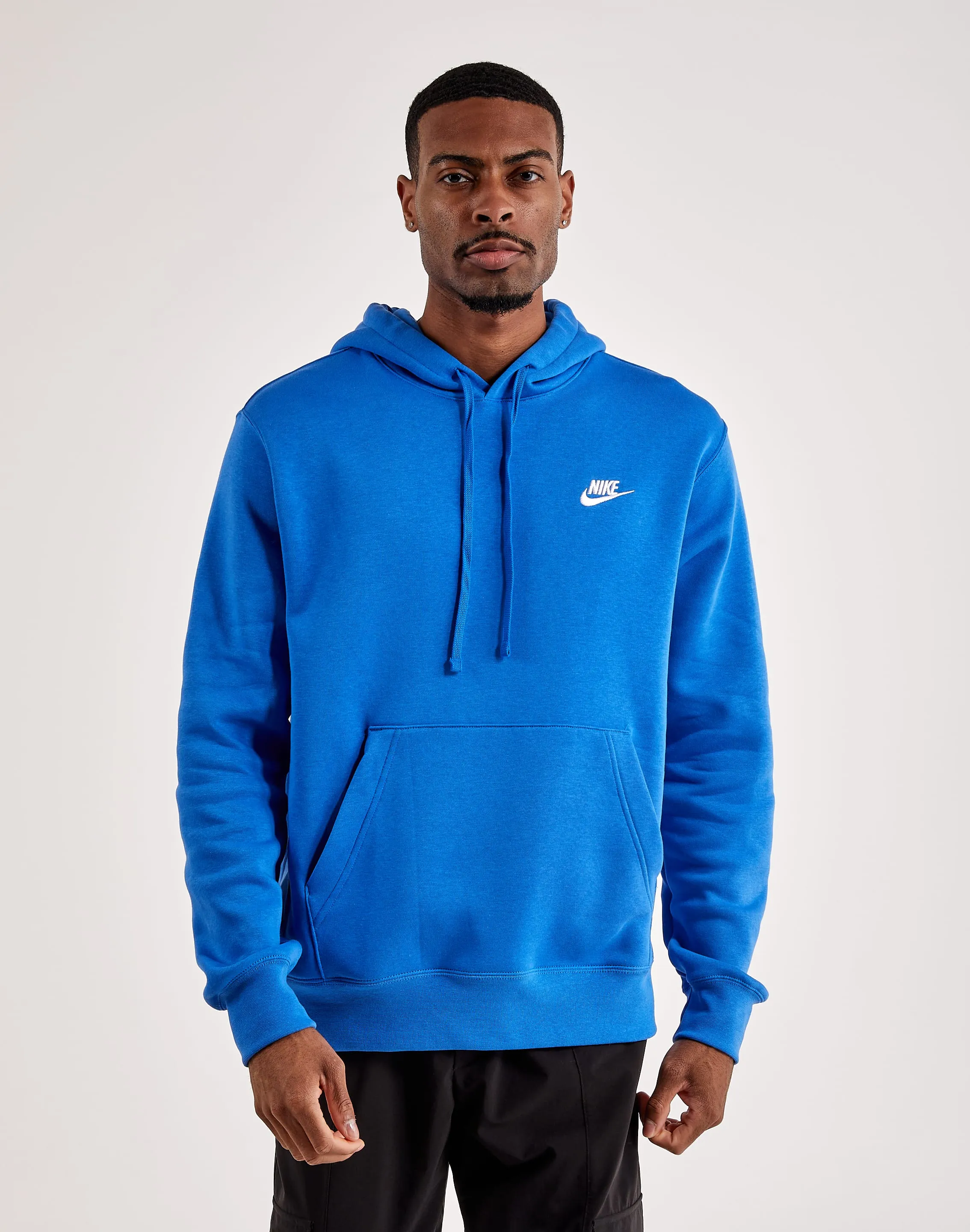 Fashion lookbook Nike Club Fleece Pullover Hoodie Party wear