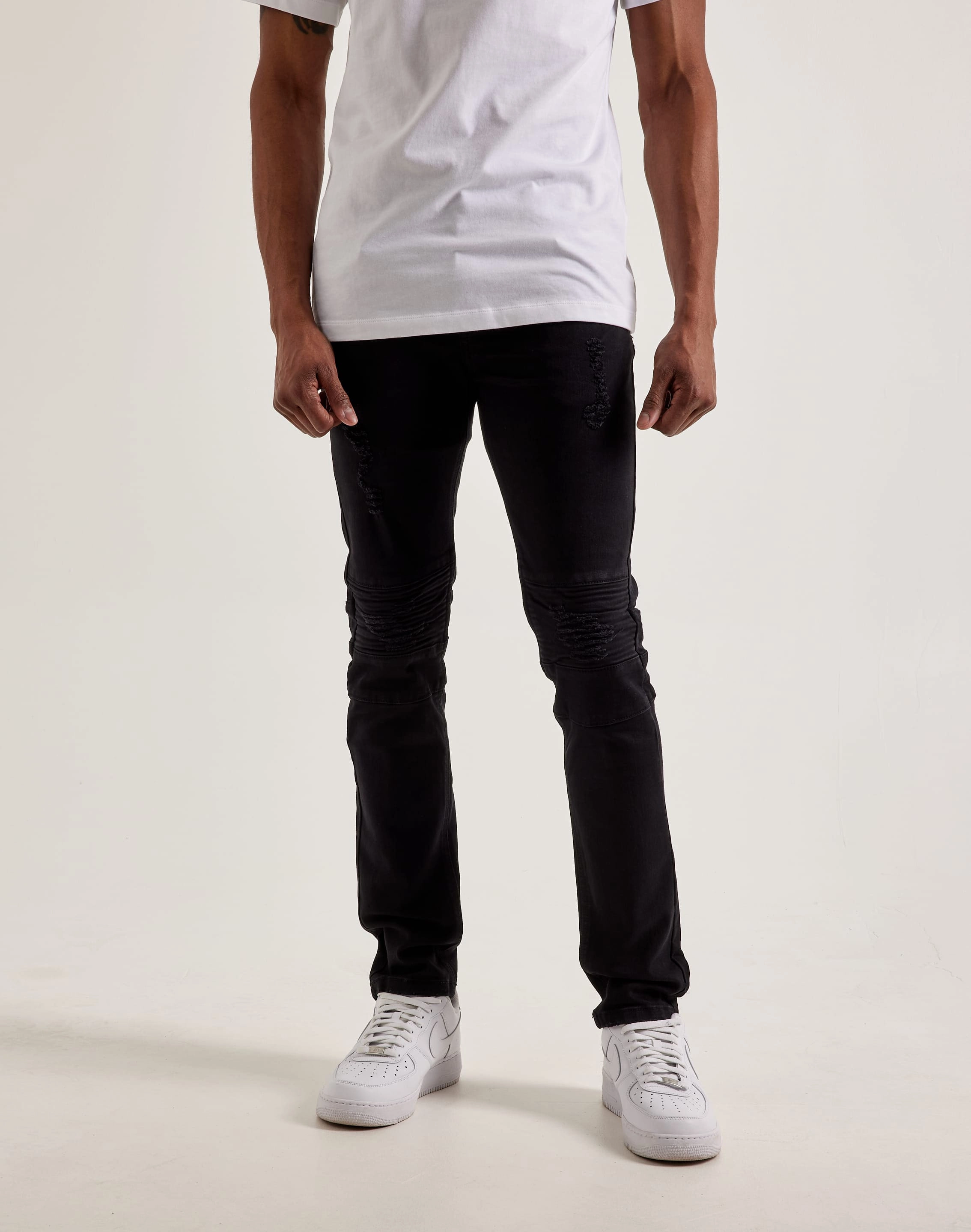 Fashion boutiques Kilogram Moto Jeans Evening wear