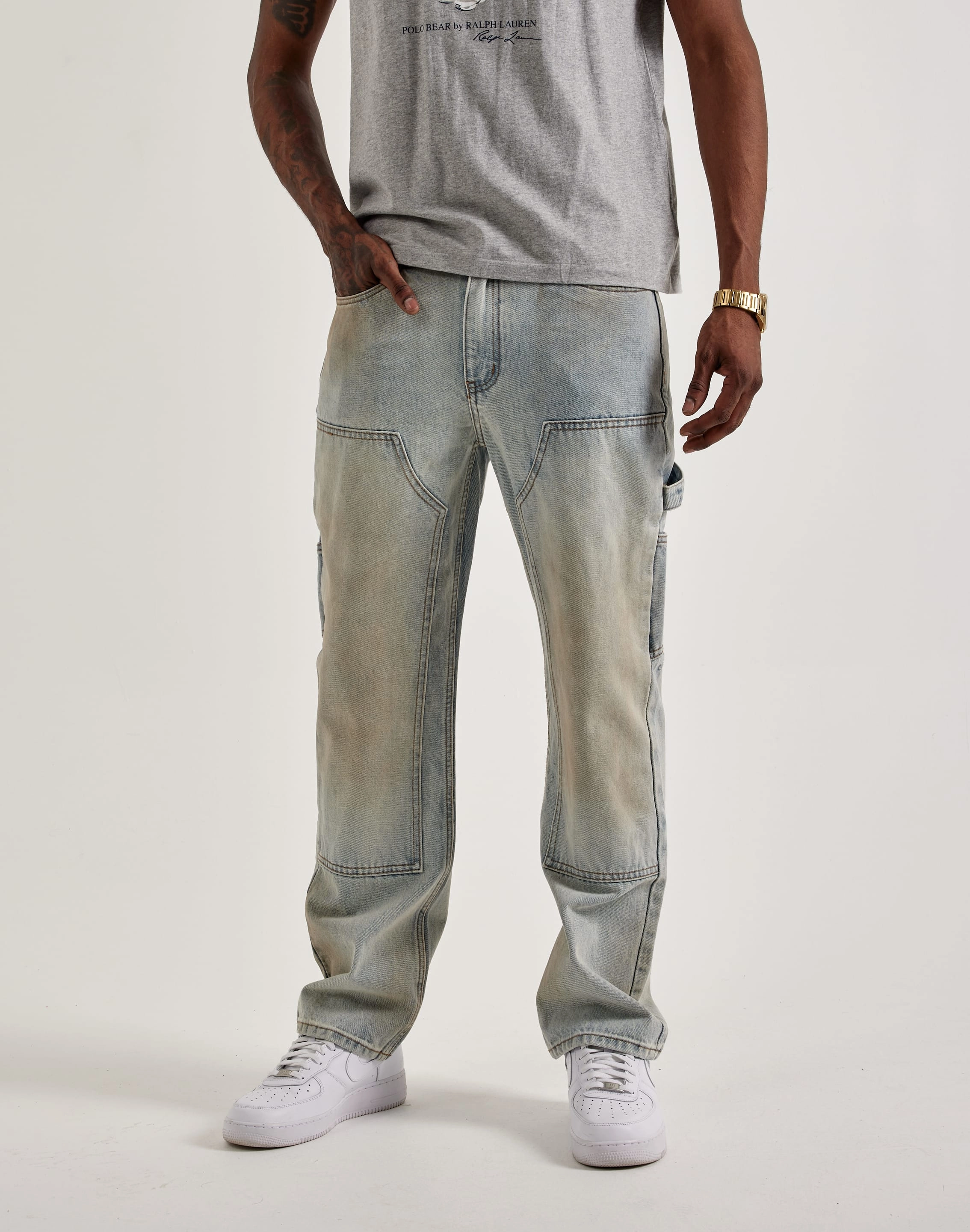 Serenede Journey Carpenter Jeans Minimalist fashion Fashion history