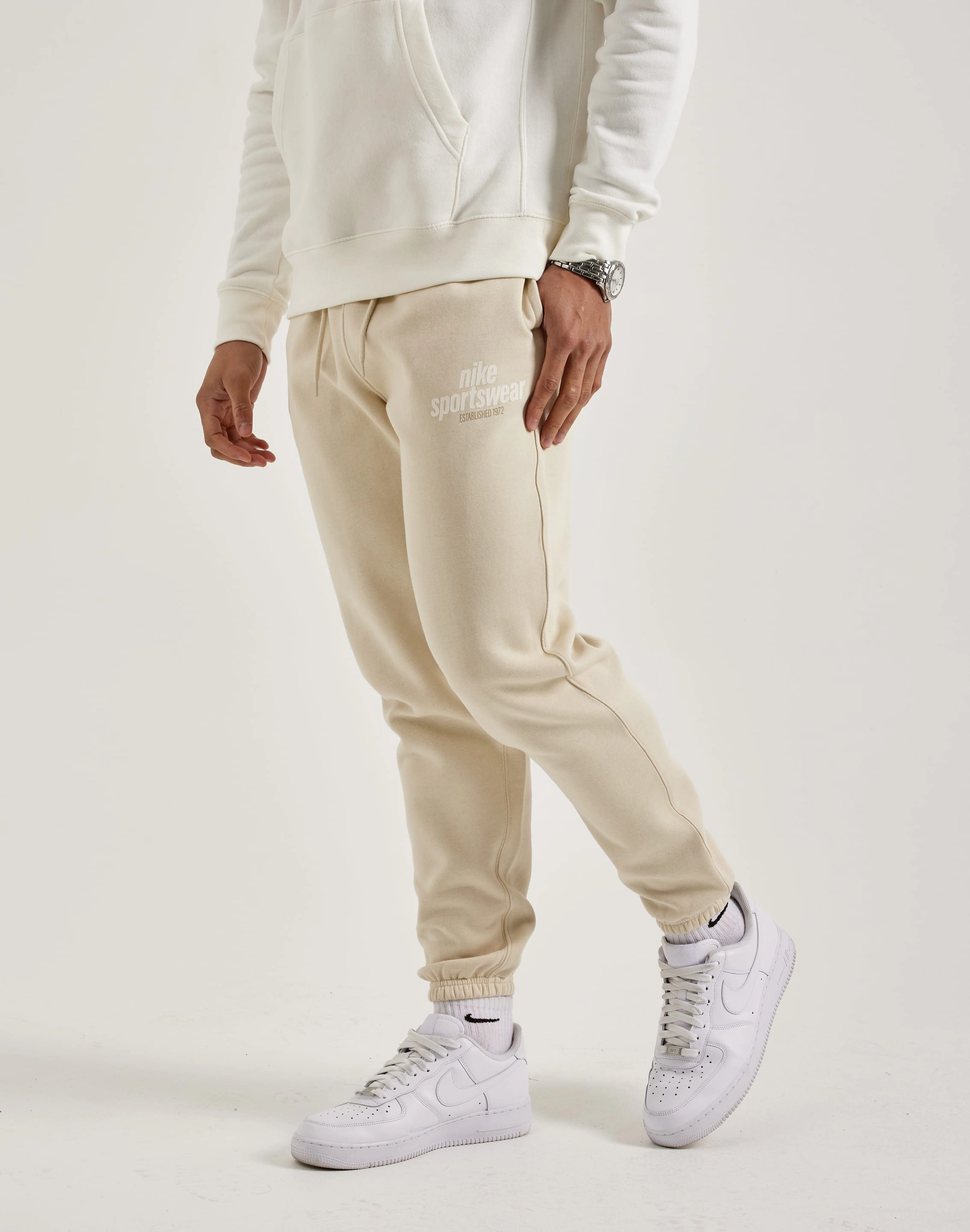Fashion essentials Nike Club Fleece Sweatpants