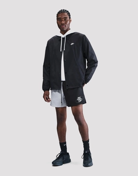 Fashion-forward items Nike Club Flow Shorts Classic fashion pieces