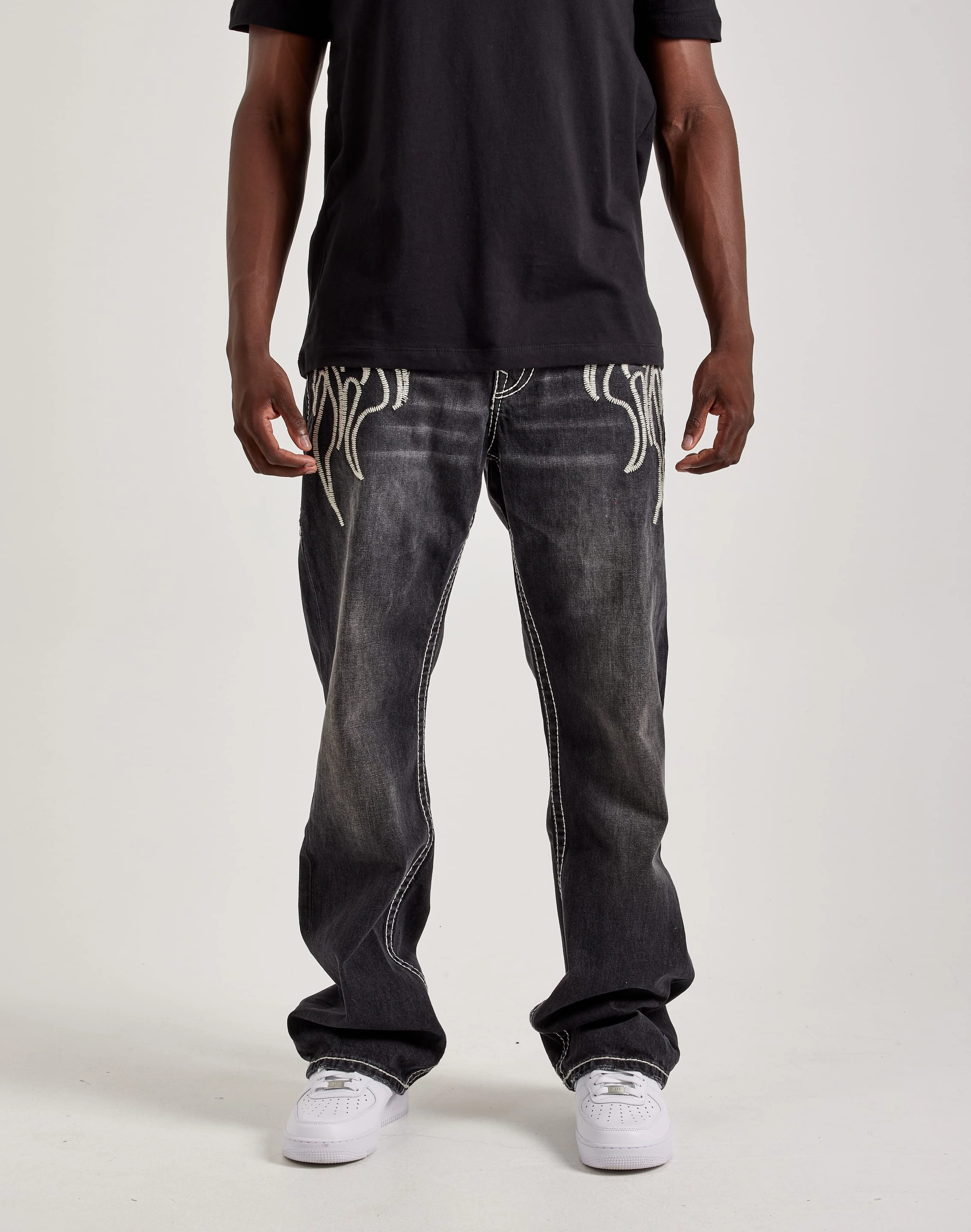 Fashion inspiration True Religion Bad Weather Big T Flame Billy Jeans Organic fashion products