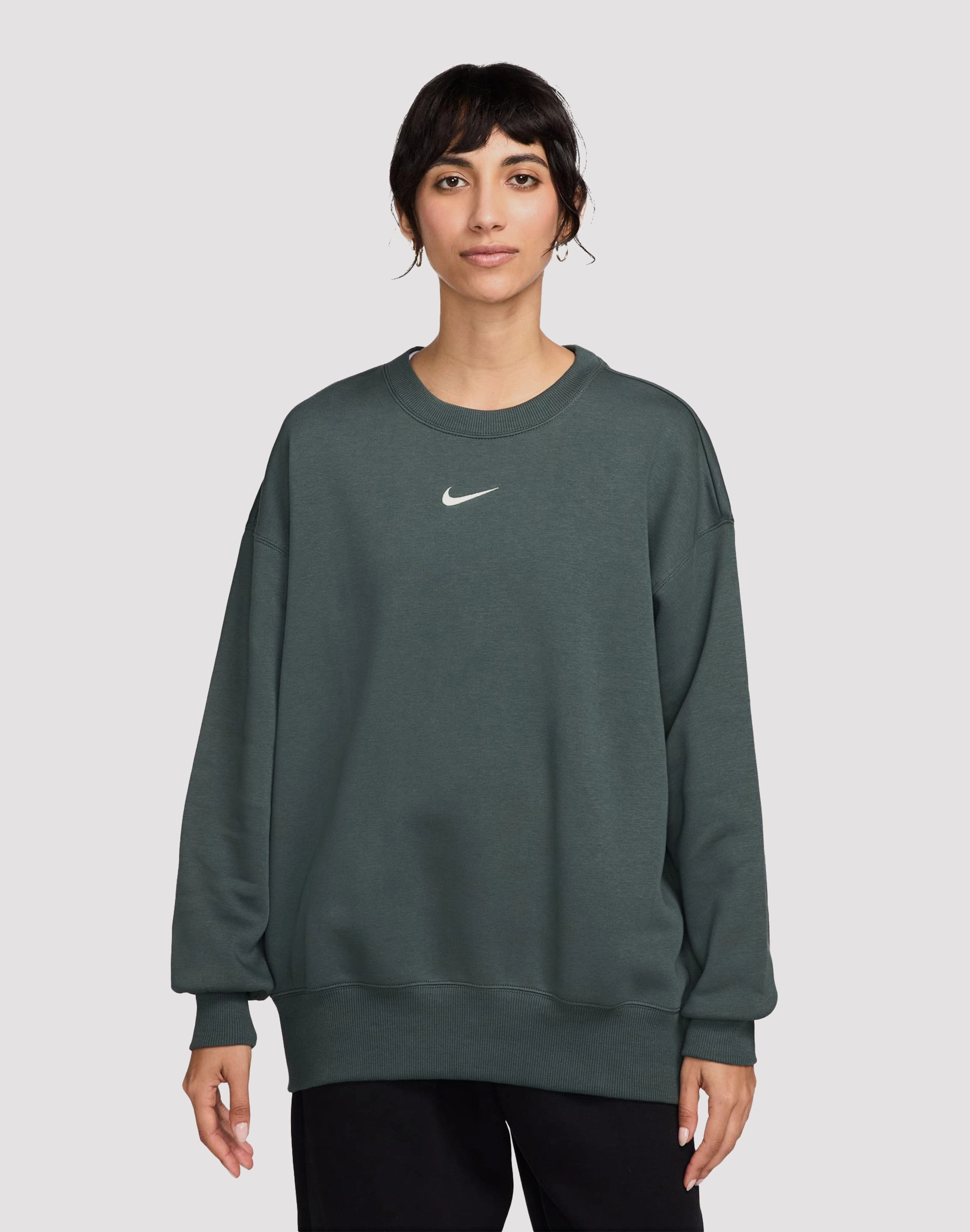 Fashion influencers' recommendations Nike Sportswear Phoenix Fleece Oversized Crewneck Sweatshirt Fashion collections