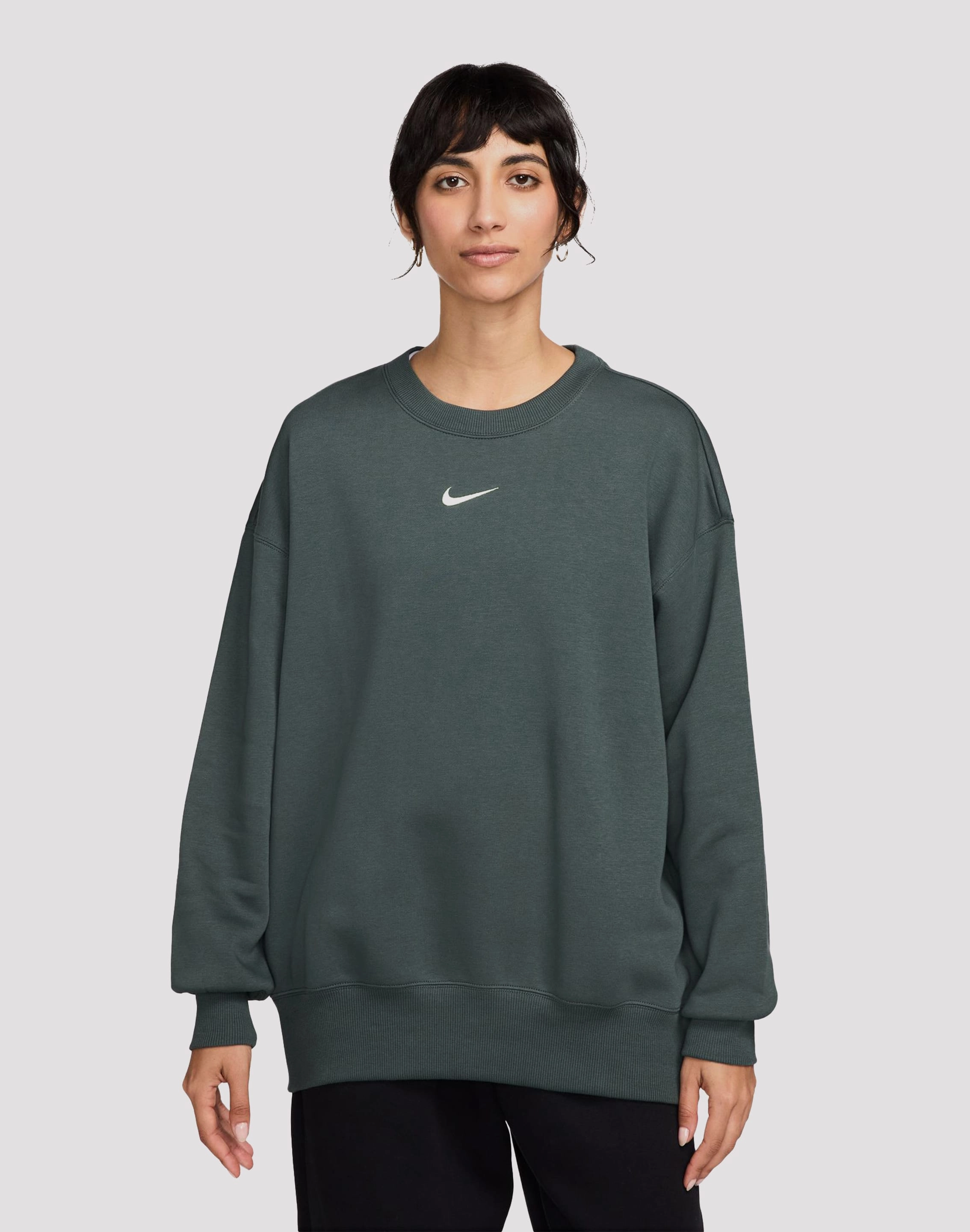 Nike Sportswear Phoenix Fleece Oversized Crewneck Sweatshirt Military - inspired fashion Recycled fashion materials