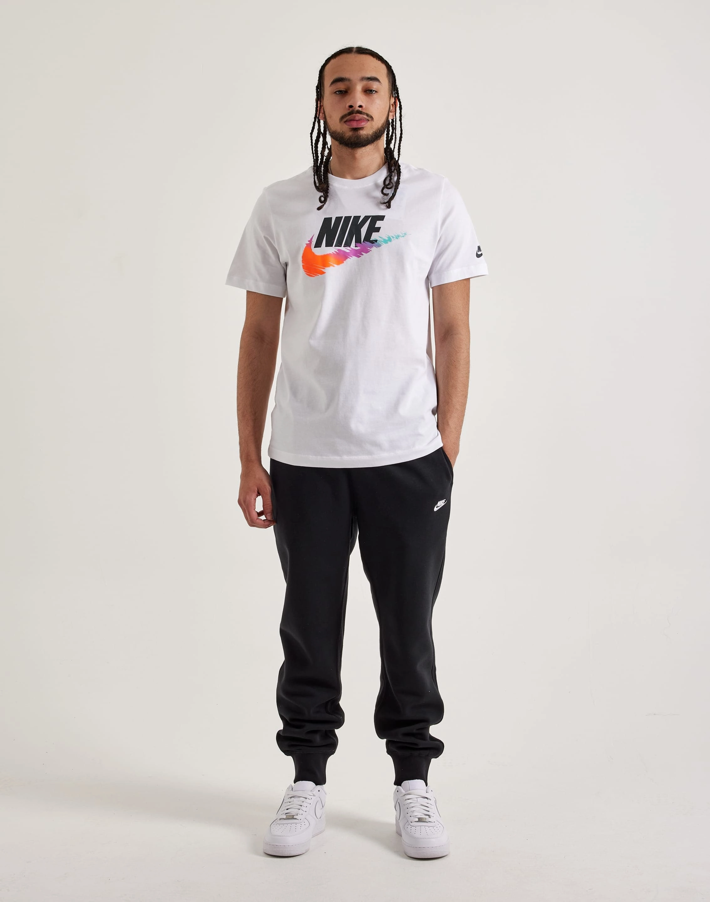 Fashion shows Nike Club Fleece Joggers