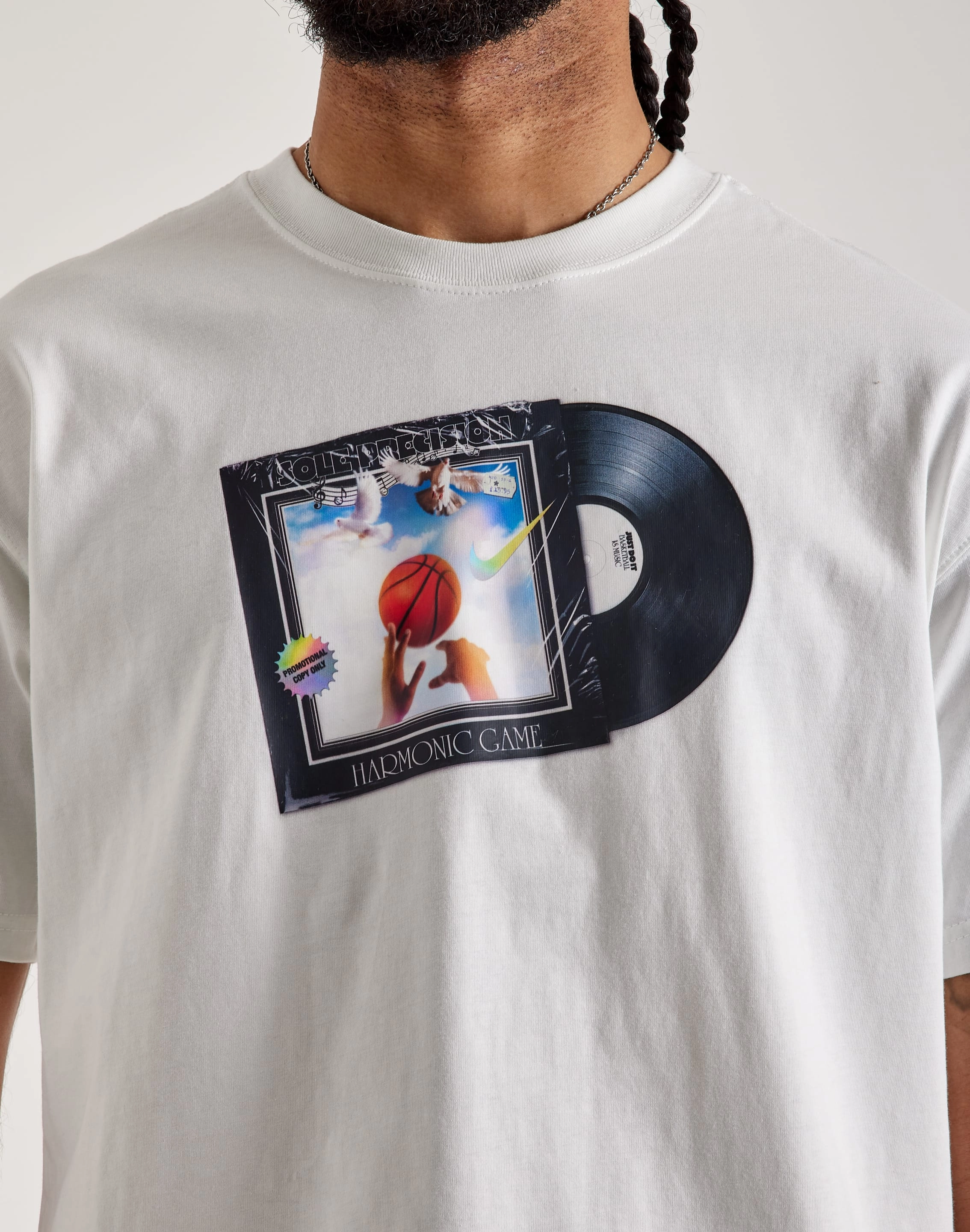 Fashion shows Nike Max90 Basketball Tee
