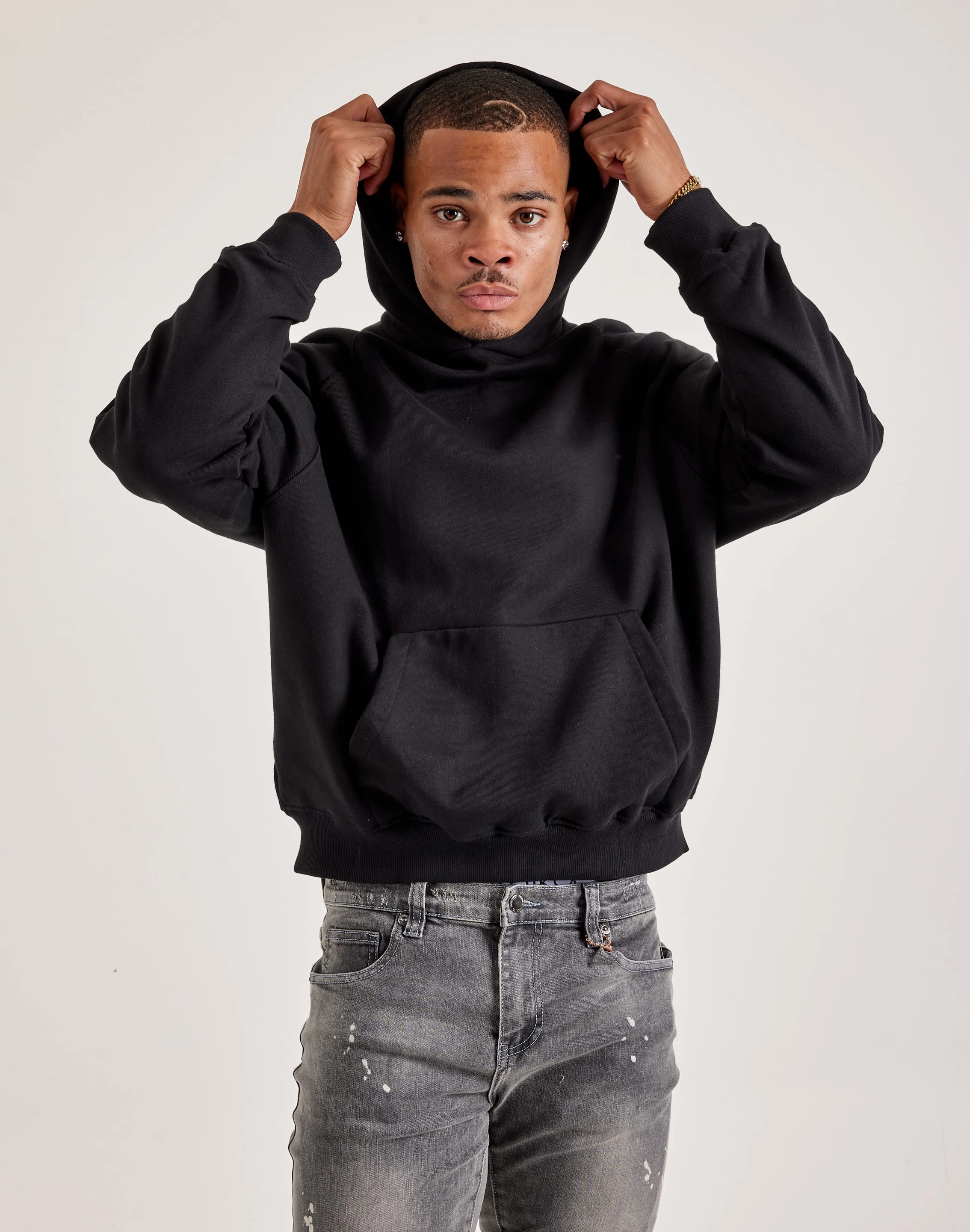 MNML Relaxed Everyday Hoodie Activewear gear Fashion photography