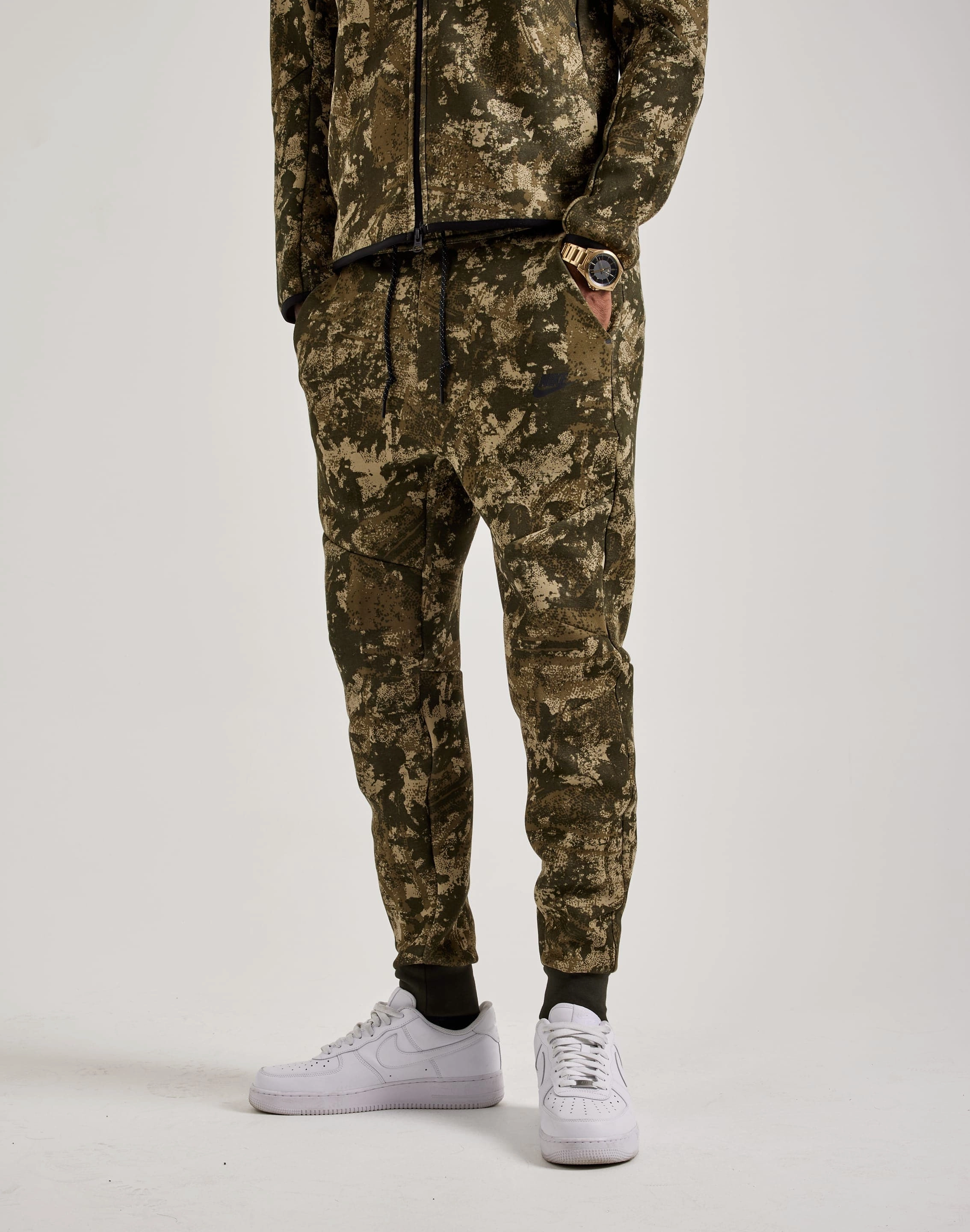 Fashion sizes Nike Tech Fleece Joggers
