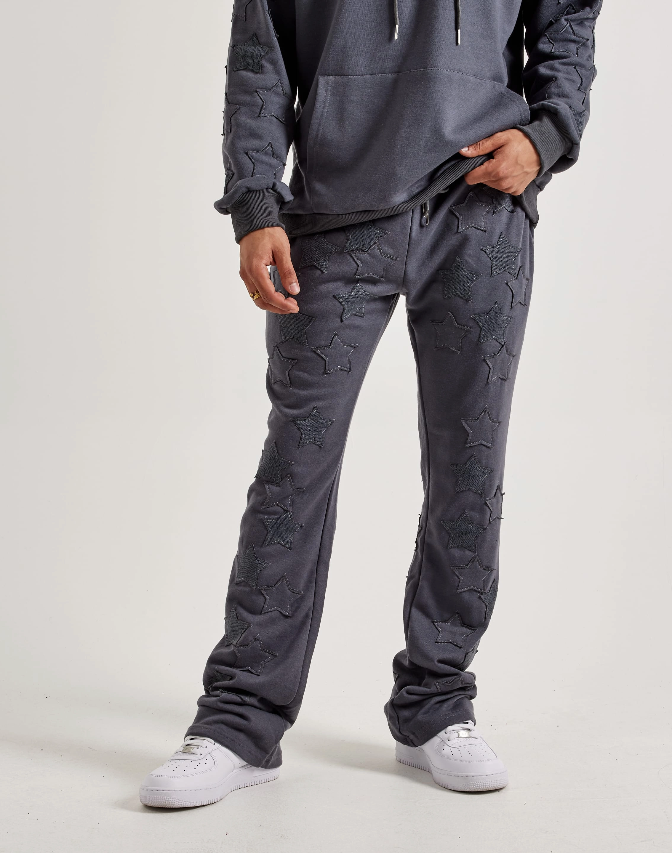 Fashion storage (wardrobes, hangers, etc.) WAIMEA Star Patch Fleece Sweatpants Fashion events