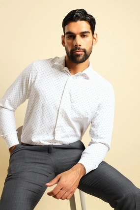Fashion swaps Cluster Spot Textured Shirt - White/Red Beachwear items