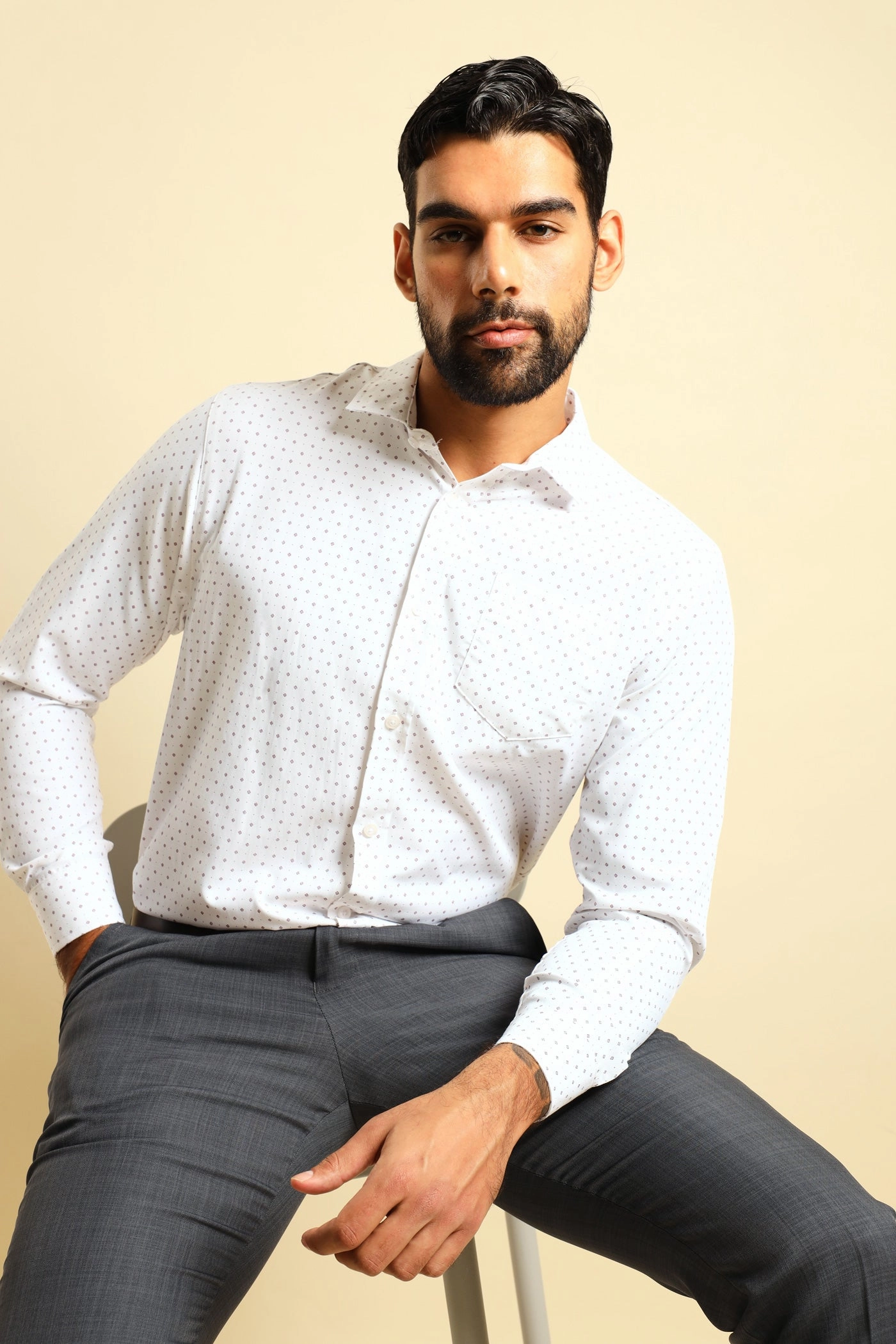 Fashion for all ages Cluster Spot Textured Shirt - White/Red Fashion rental