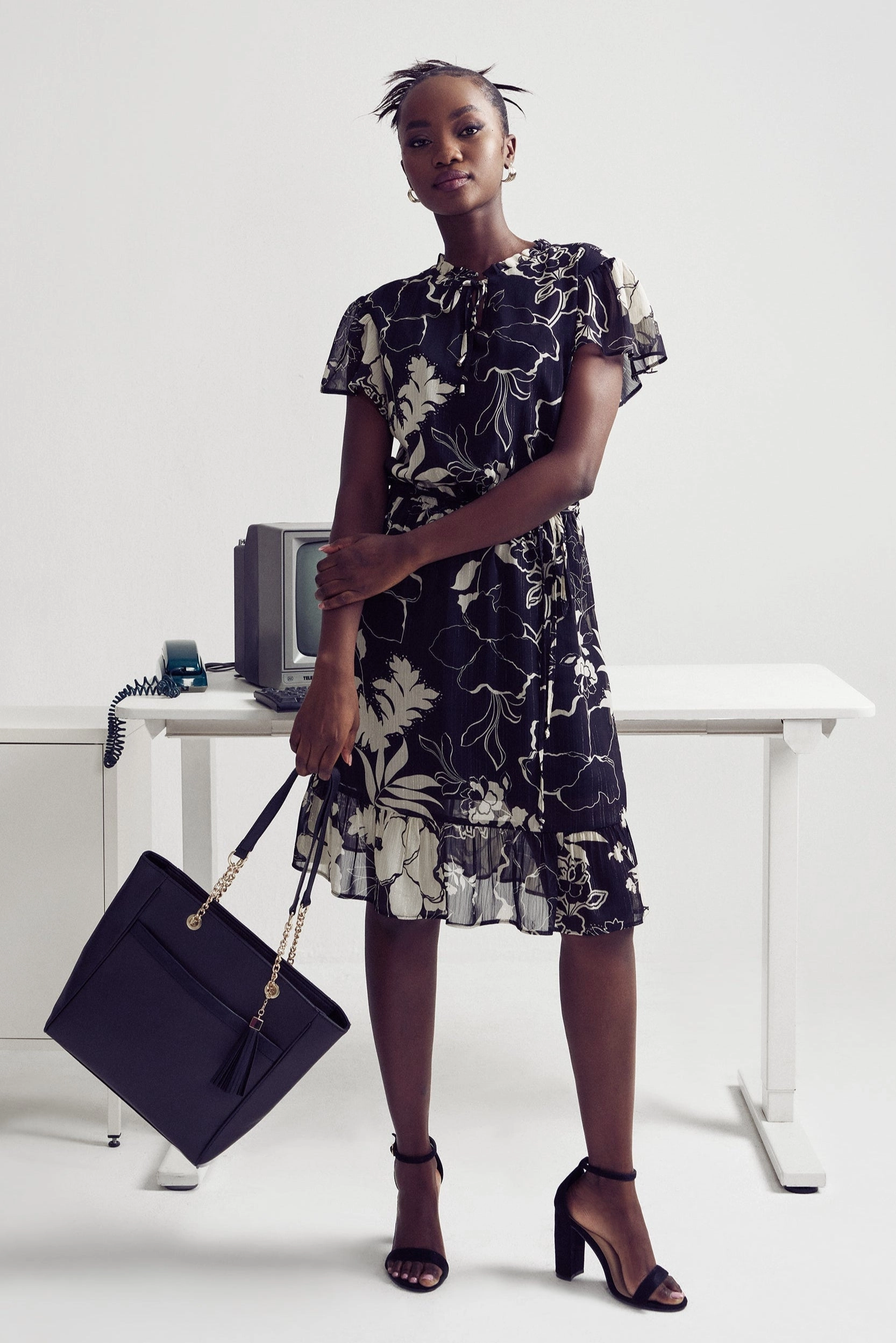 Beachwear items Tie Up Frill Neck Tea Dress - Black/Cream Street fashion