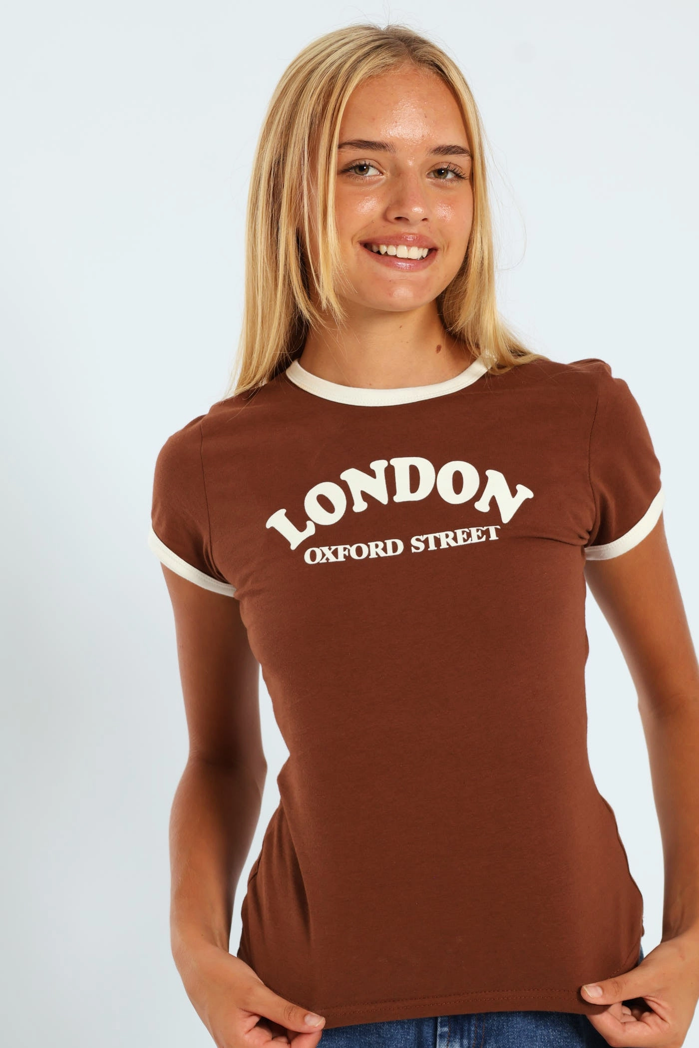 Girls Regular Tee - Brown