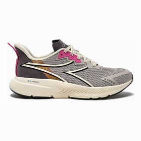 Handsome Diadora Mythos Blushield Volo 4 W 2030 Staple