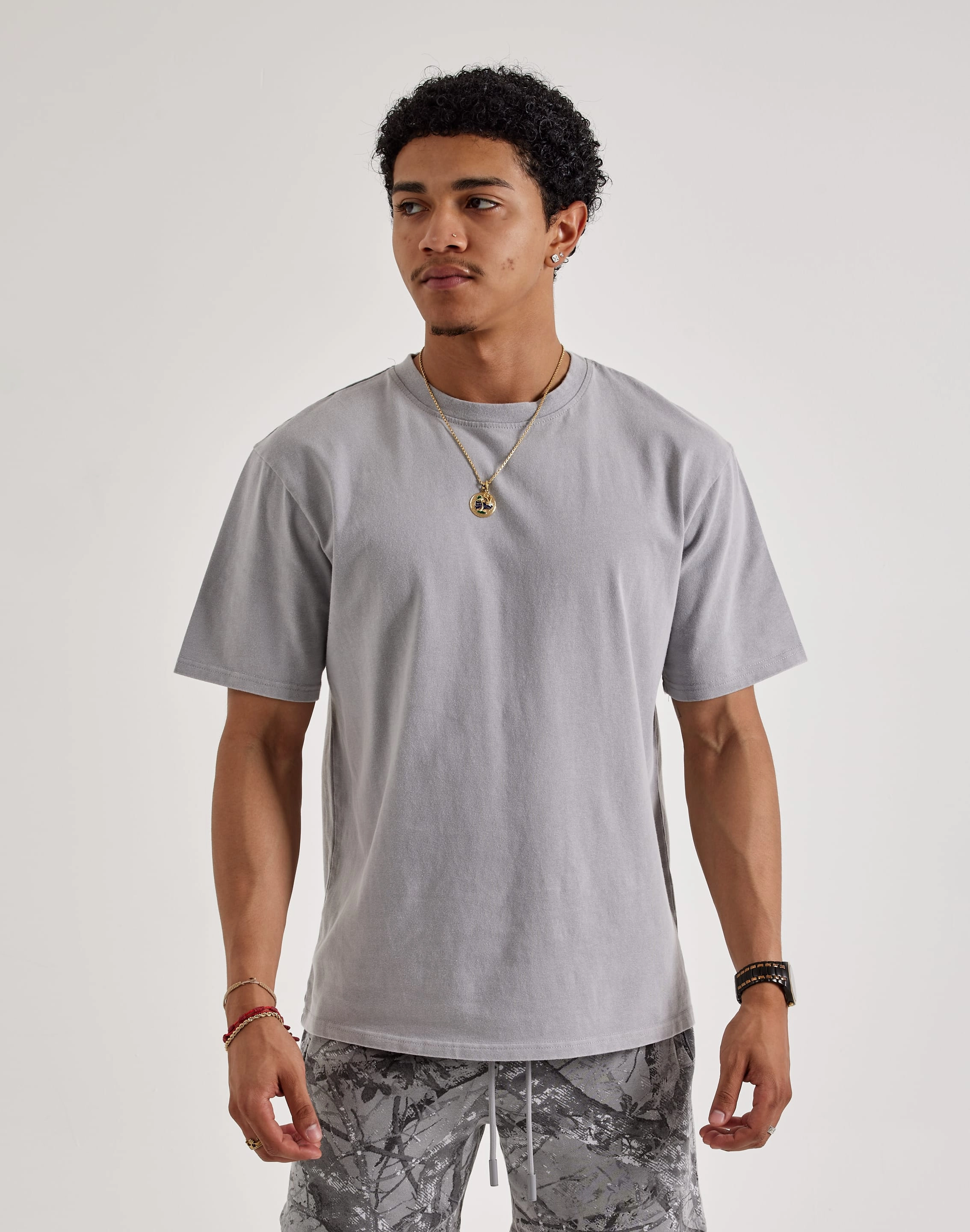 I Fe Apparel Oversized Tee Fashion photography Smart fashion (wearables)