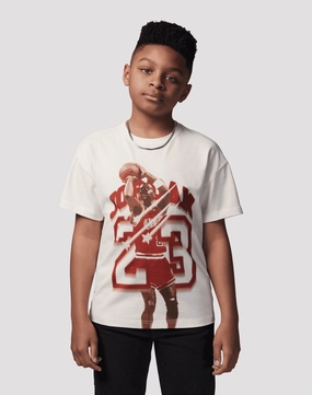 Jordan 40th Anniversary Tee Grade-School Fashion trends Fashion essentials