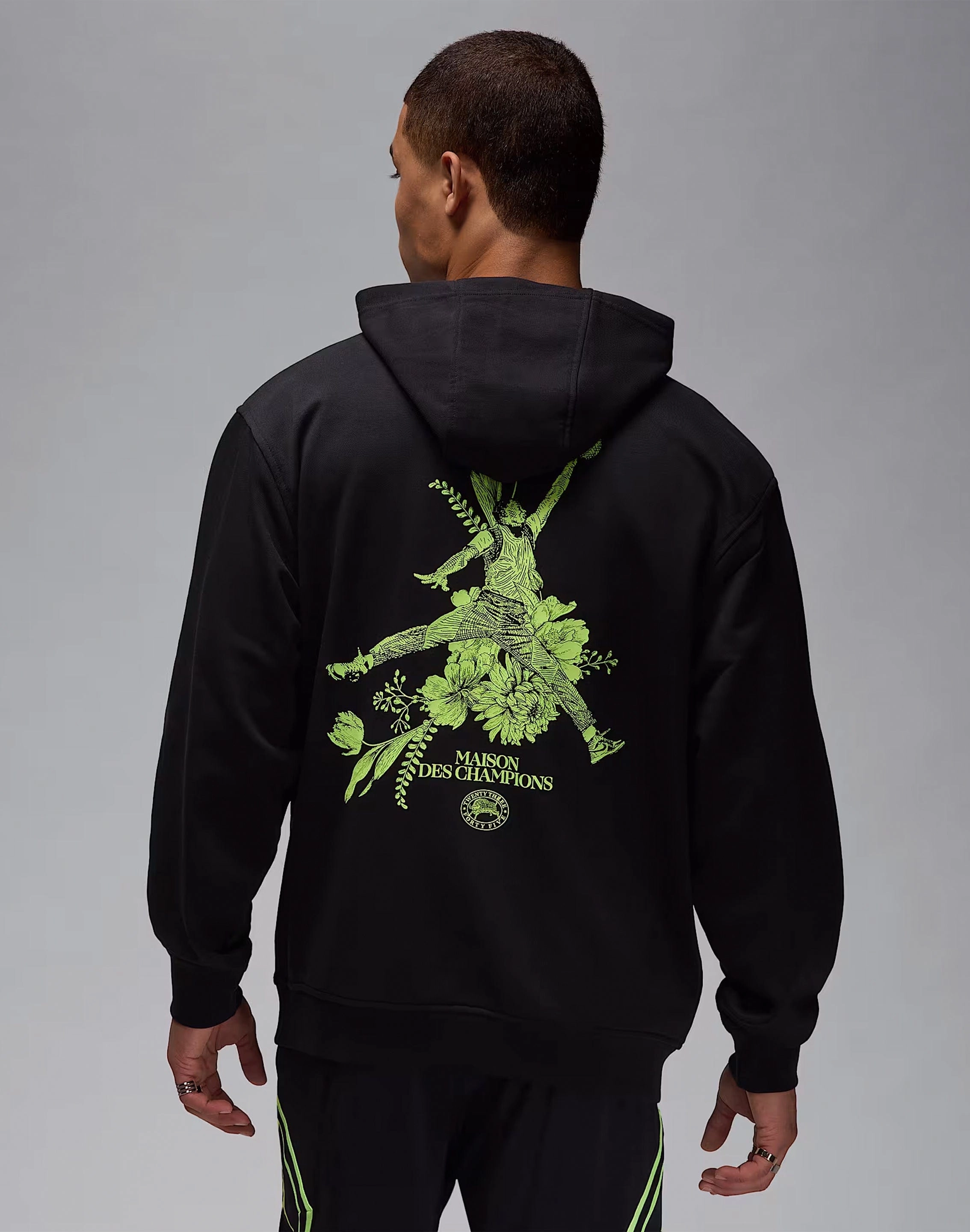 Jordan Dri-FIT Fleece Hoodie Fashion trends by region