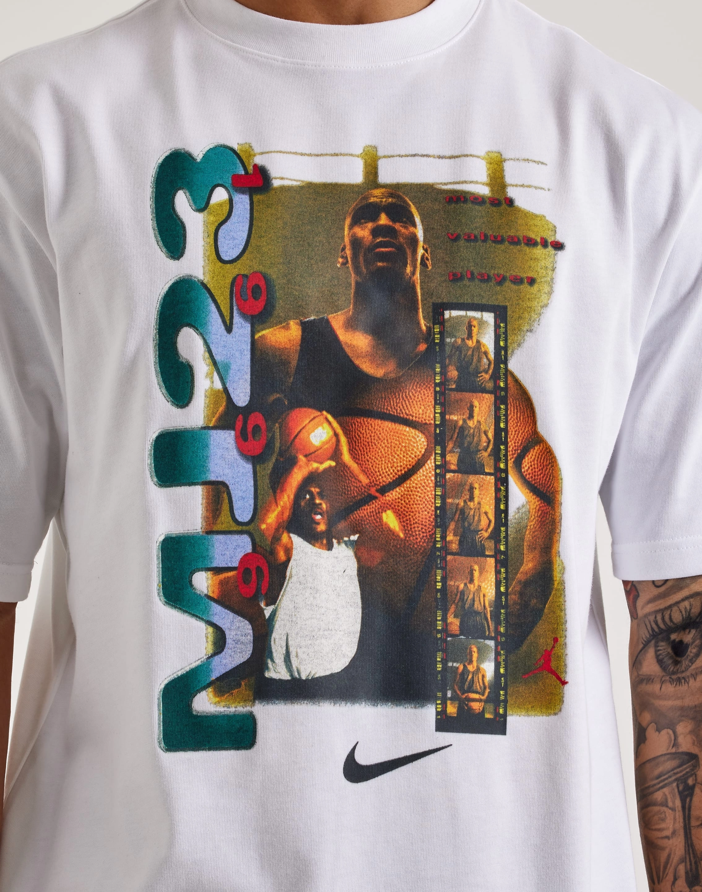 Jordan Graphic Tee Fashion bloggers' picks