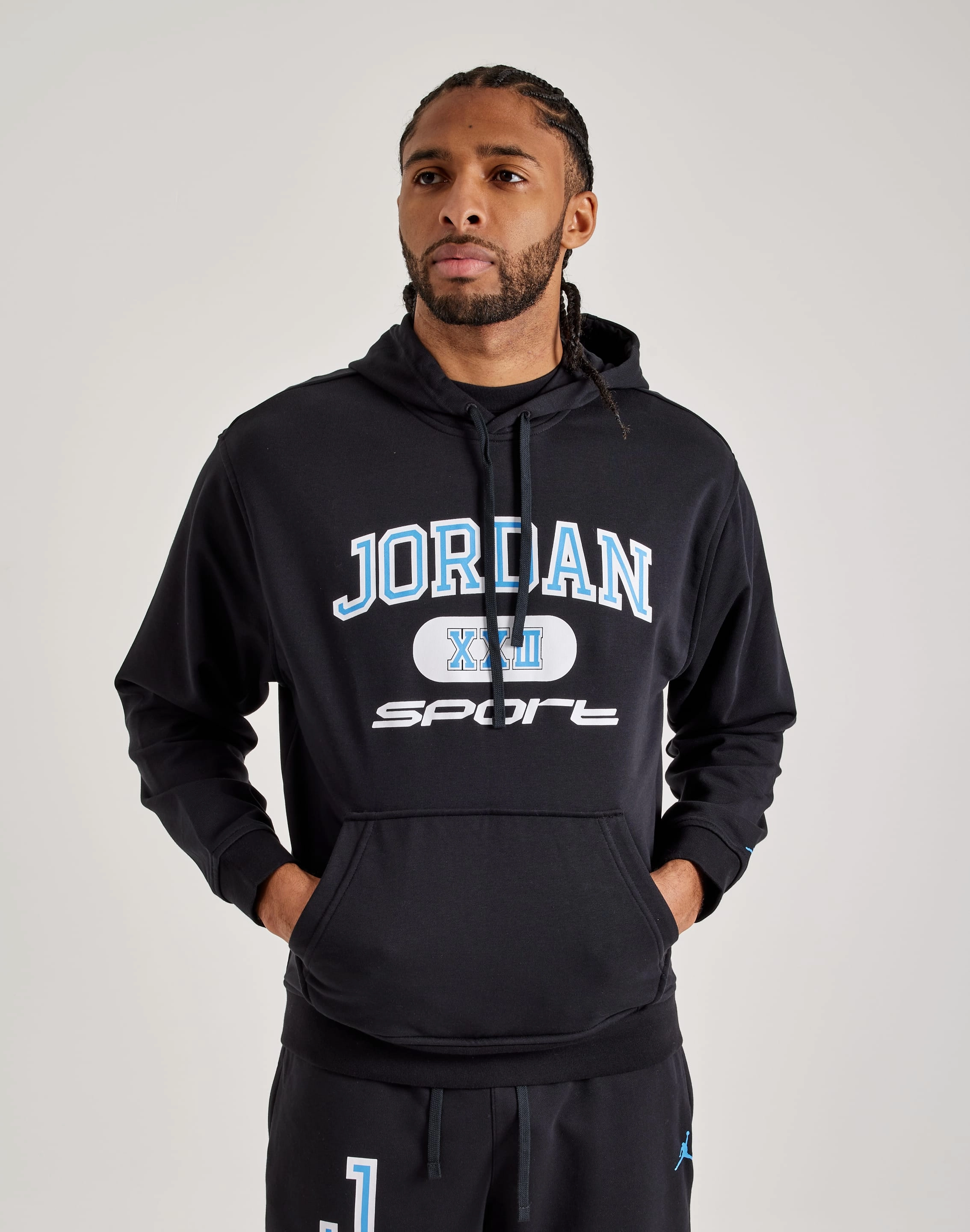Fashion lookbook Jordan Sport Crossover Hoodie Fashion rental