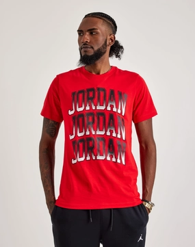 Jordan Stack Tee Fashion rental Fashion care (washing, ironing, etc.)