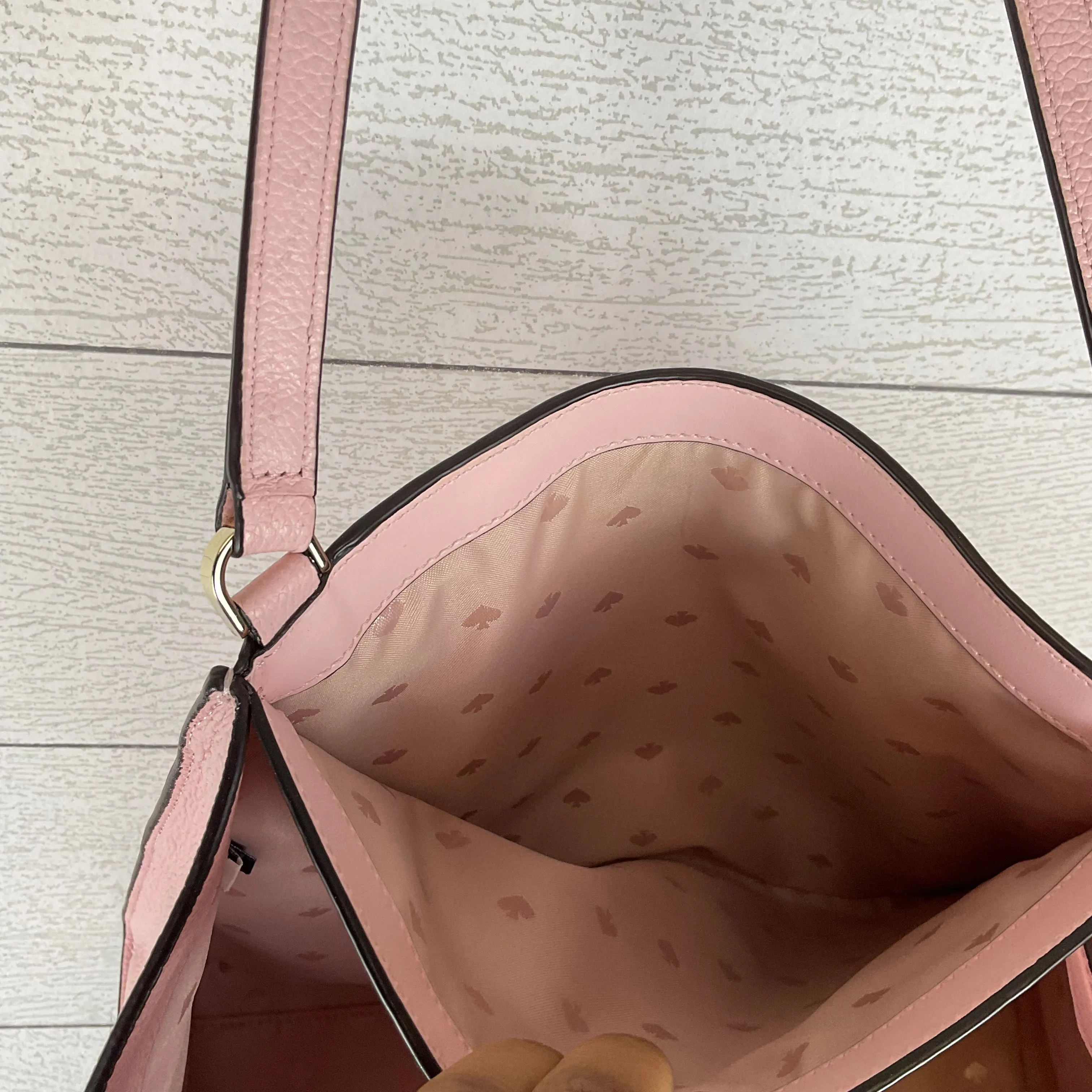 Kate Spade Bags Handbag Designer By Kate Spade  Size: Medium