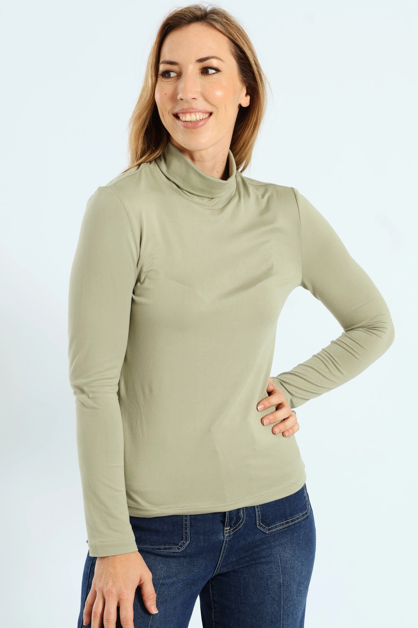 Long Sleeve Basic Poloneck - Pastel Green