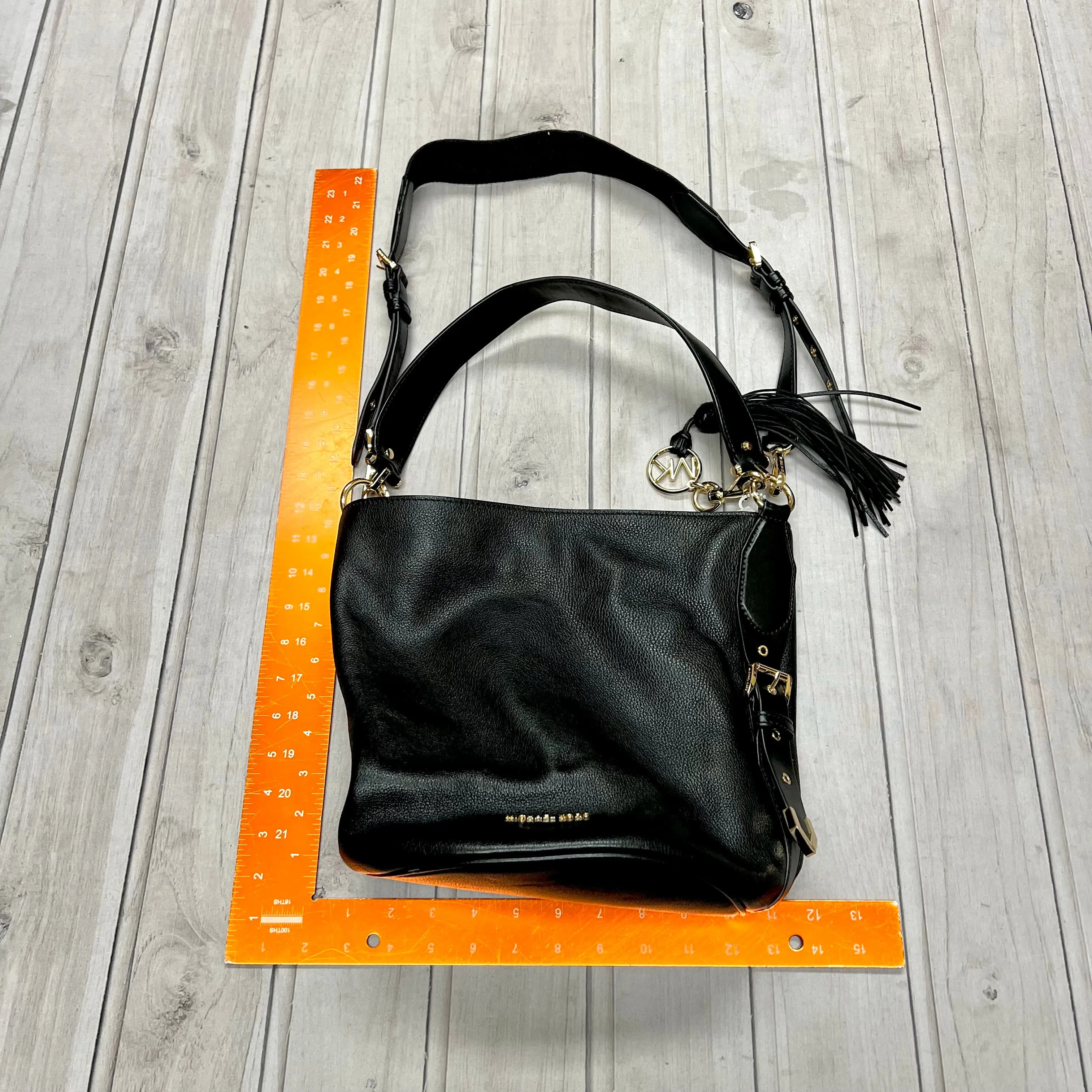 Michael Kors Bags Crossbody Designer By Michael Kors, Size: Medium