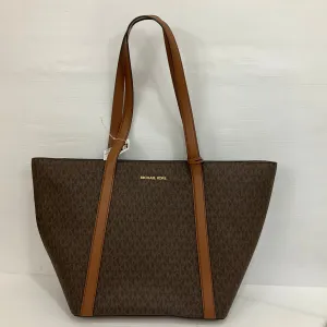 Michael Kors Bags Handbag Designer By Michael Kors In Tan, Size:Medium