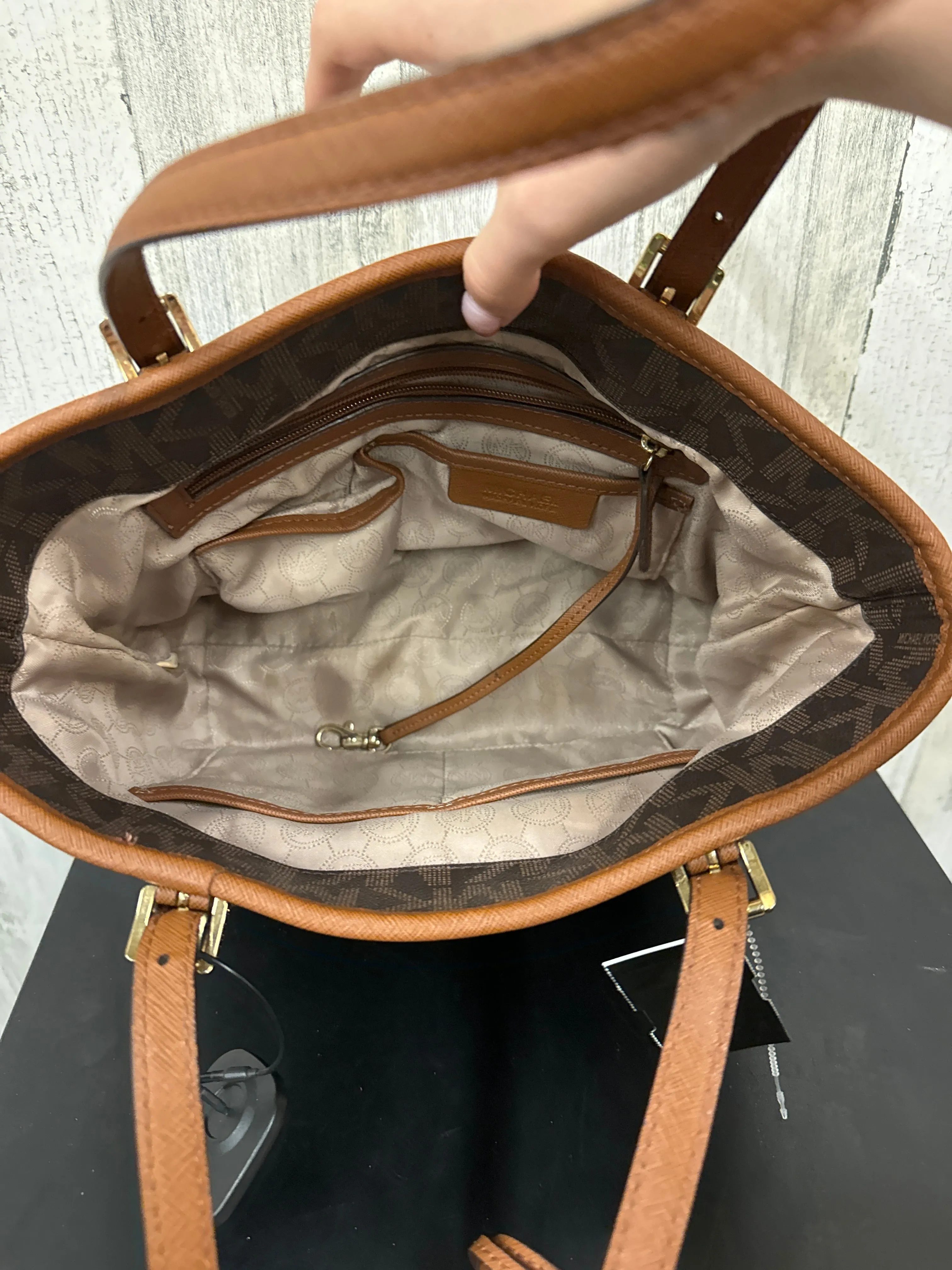Michael Kors Bags Handbag Designer Michael Kors, Size Medium