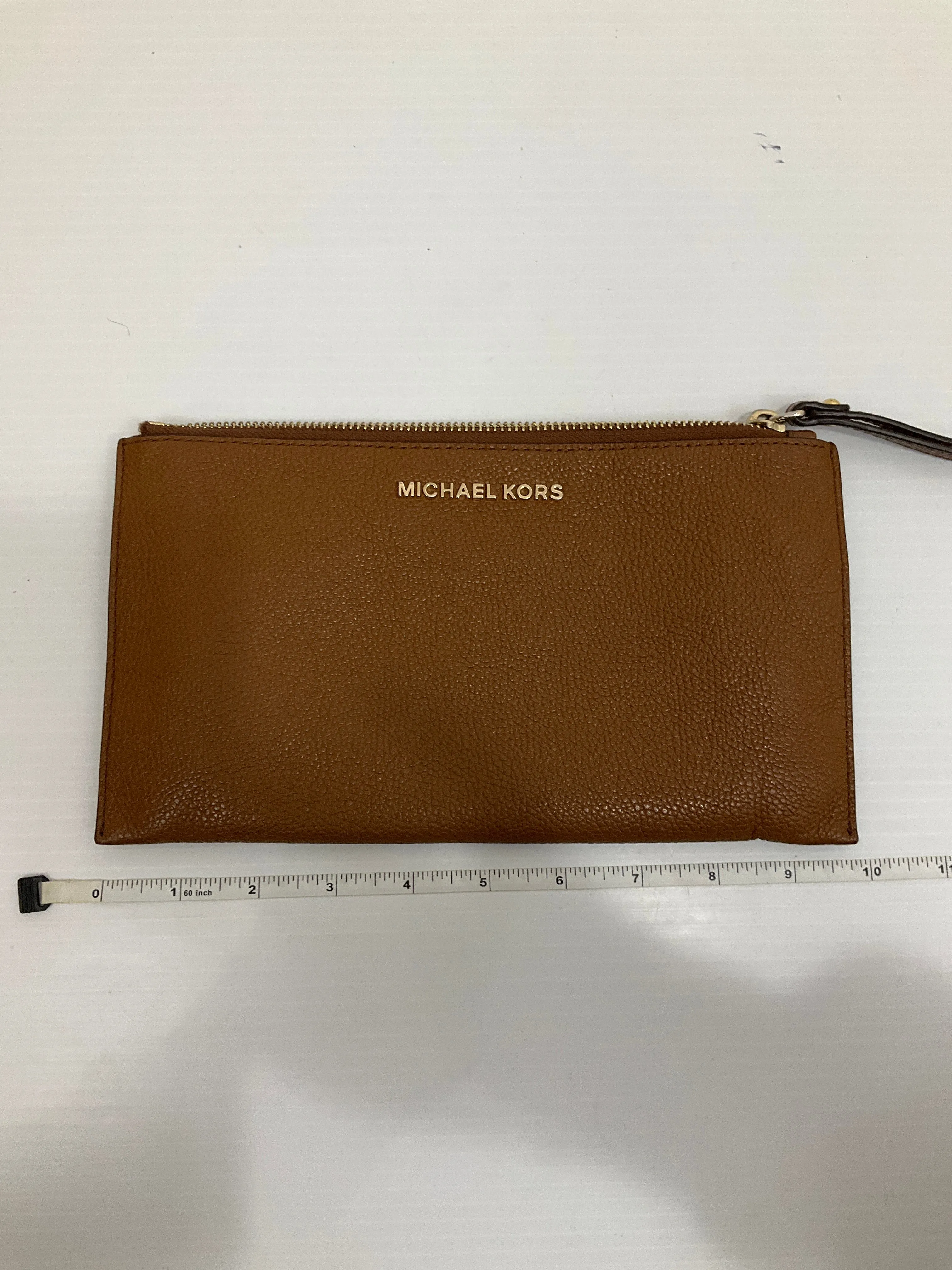 Michael Kors Bags Wristlet Designer By Michael Kors, Size: Medium