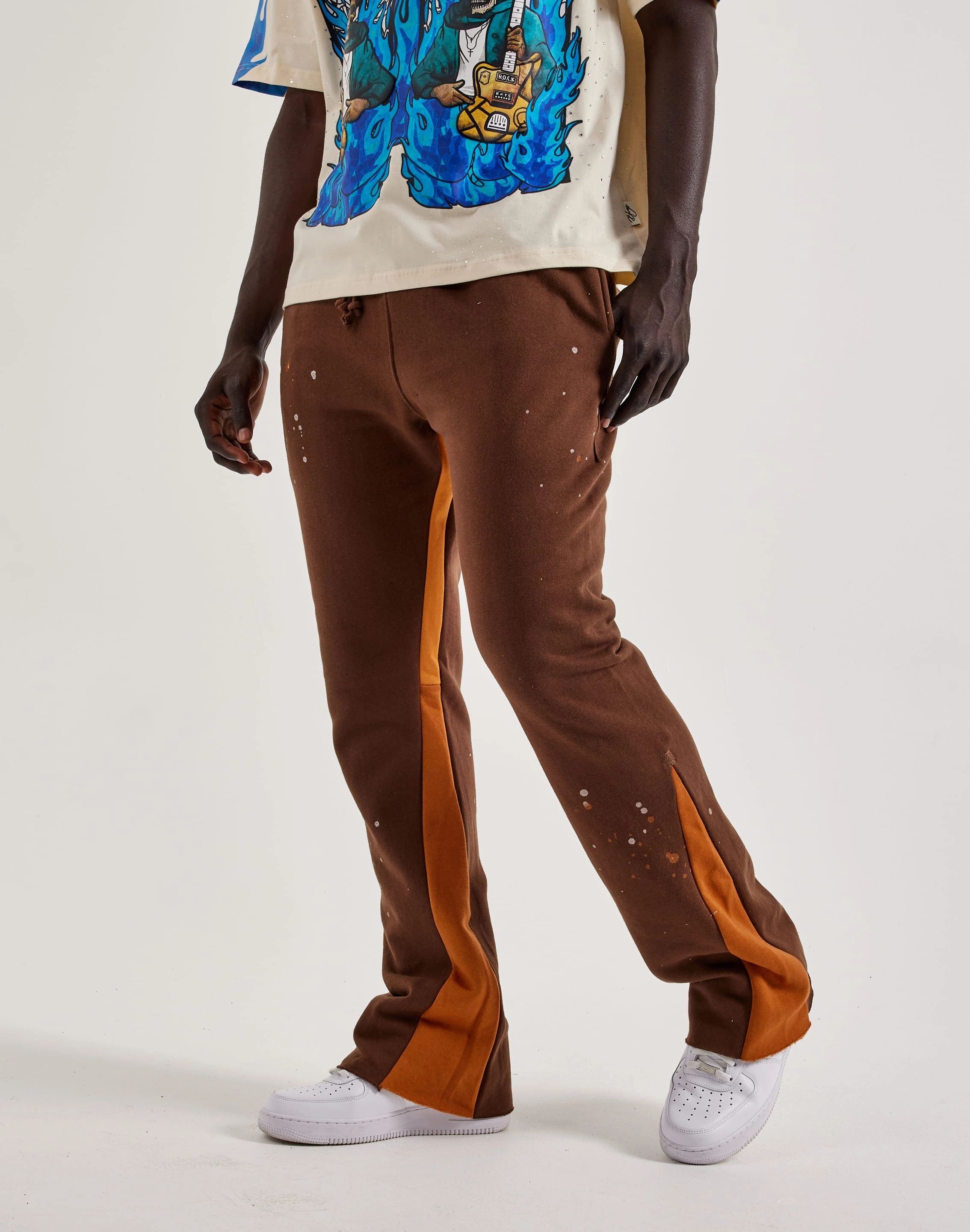 MNML Contrast Bootcut Sweatpants Fashion collections Wardrobe staples