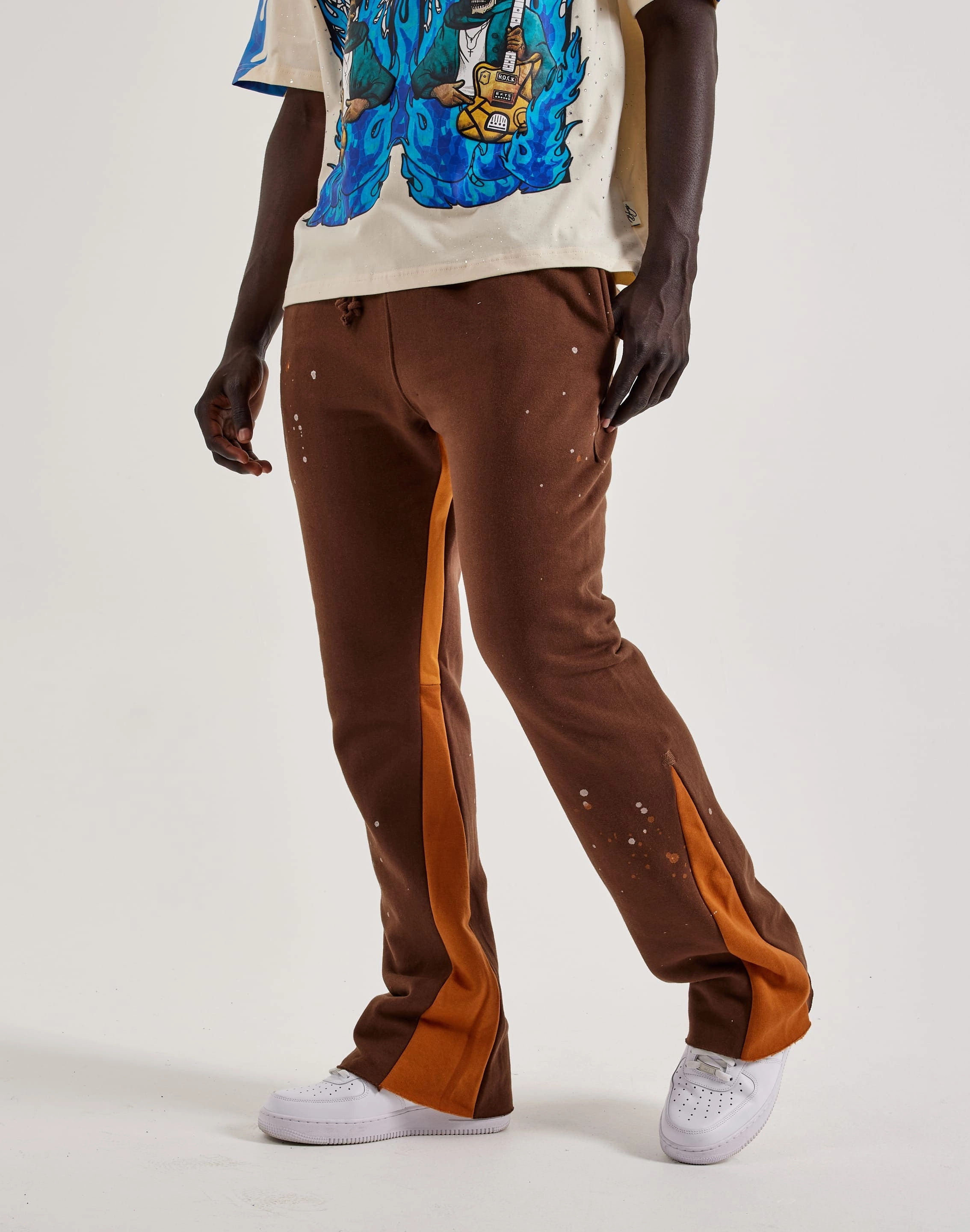 MNML Contrast Bootcut Sweatpants Activewear gear Budget - friendly fashion