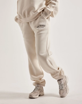 New Balance Graphic Sweatpants Best - selling fashion Ethical fashion choices
