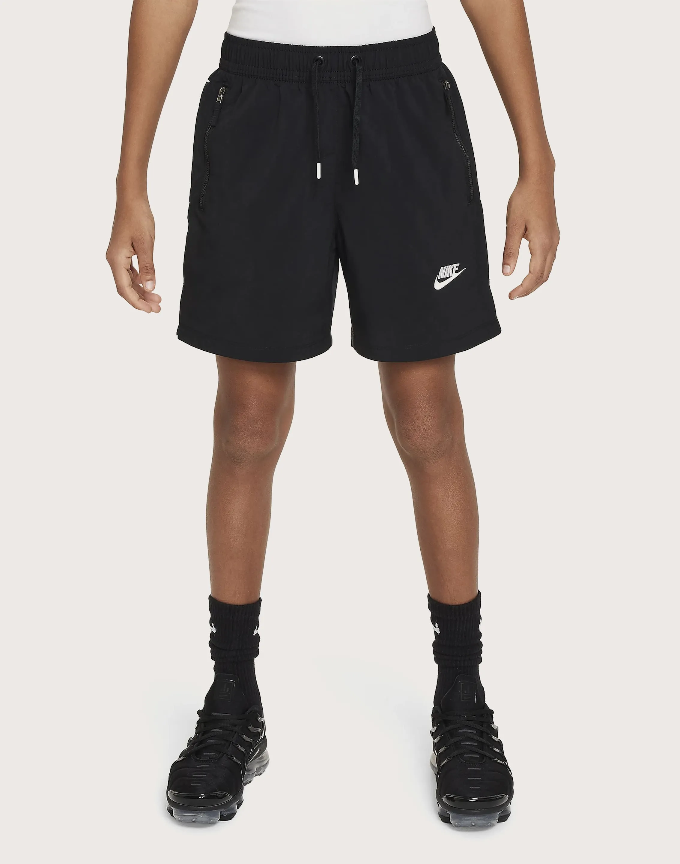 Fashion essentials Nike Amplify Woven Shorts Grade-School Fashion archives