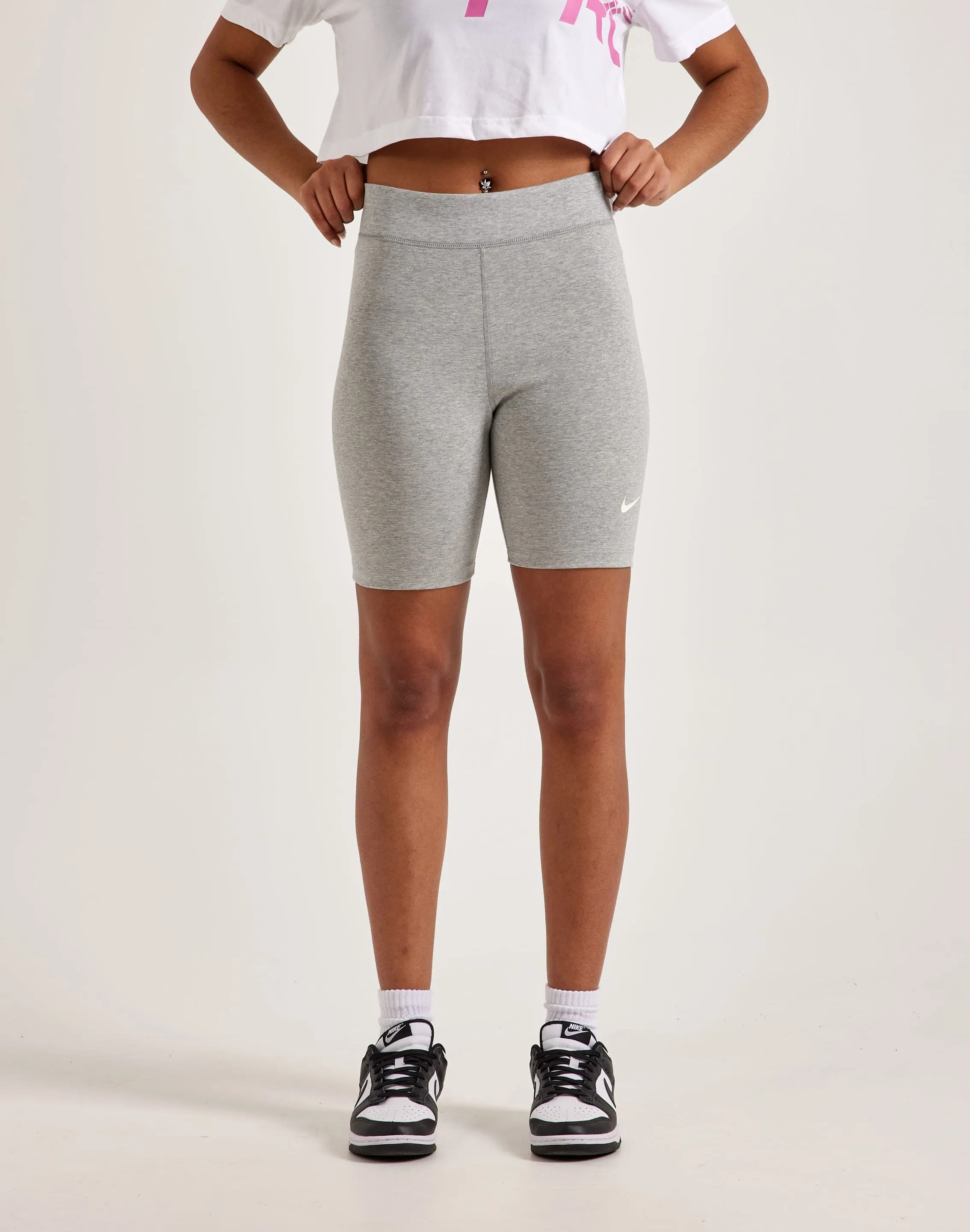 Nike Classic High-Waisted Biker Shorts Linen - crafted fashion Fashion labels