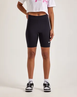 Nike Classic High-Waisted Biker Shorts Upcycled fashion Fashionable options